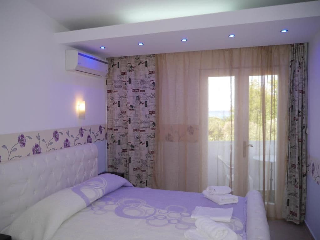 room-types-BLUEBAYTHA-SUPSV-0.jpg