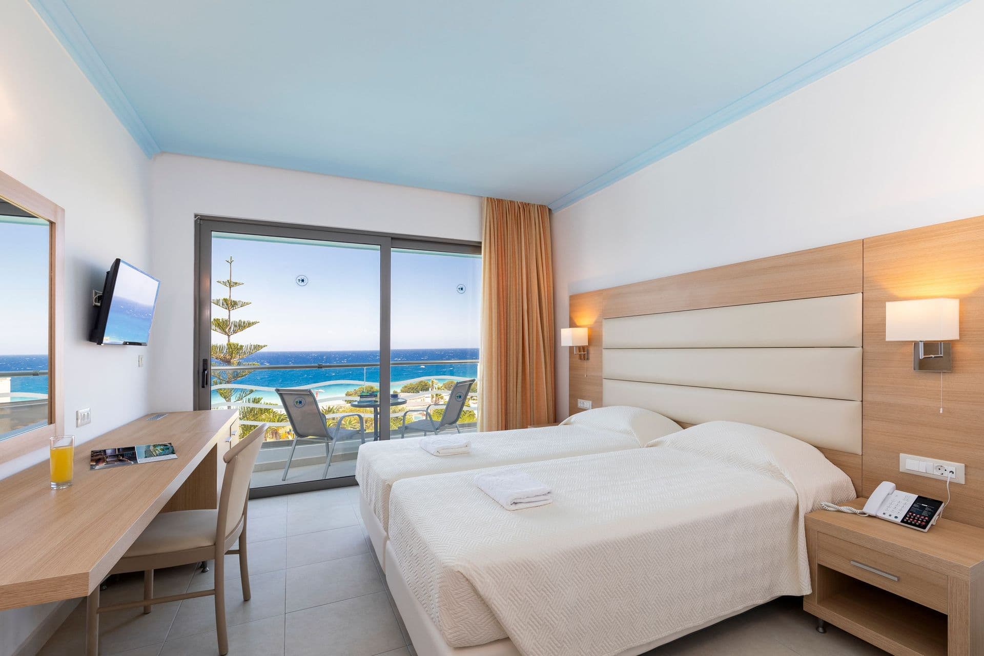 Superior (Prestige) Sea View Room