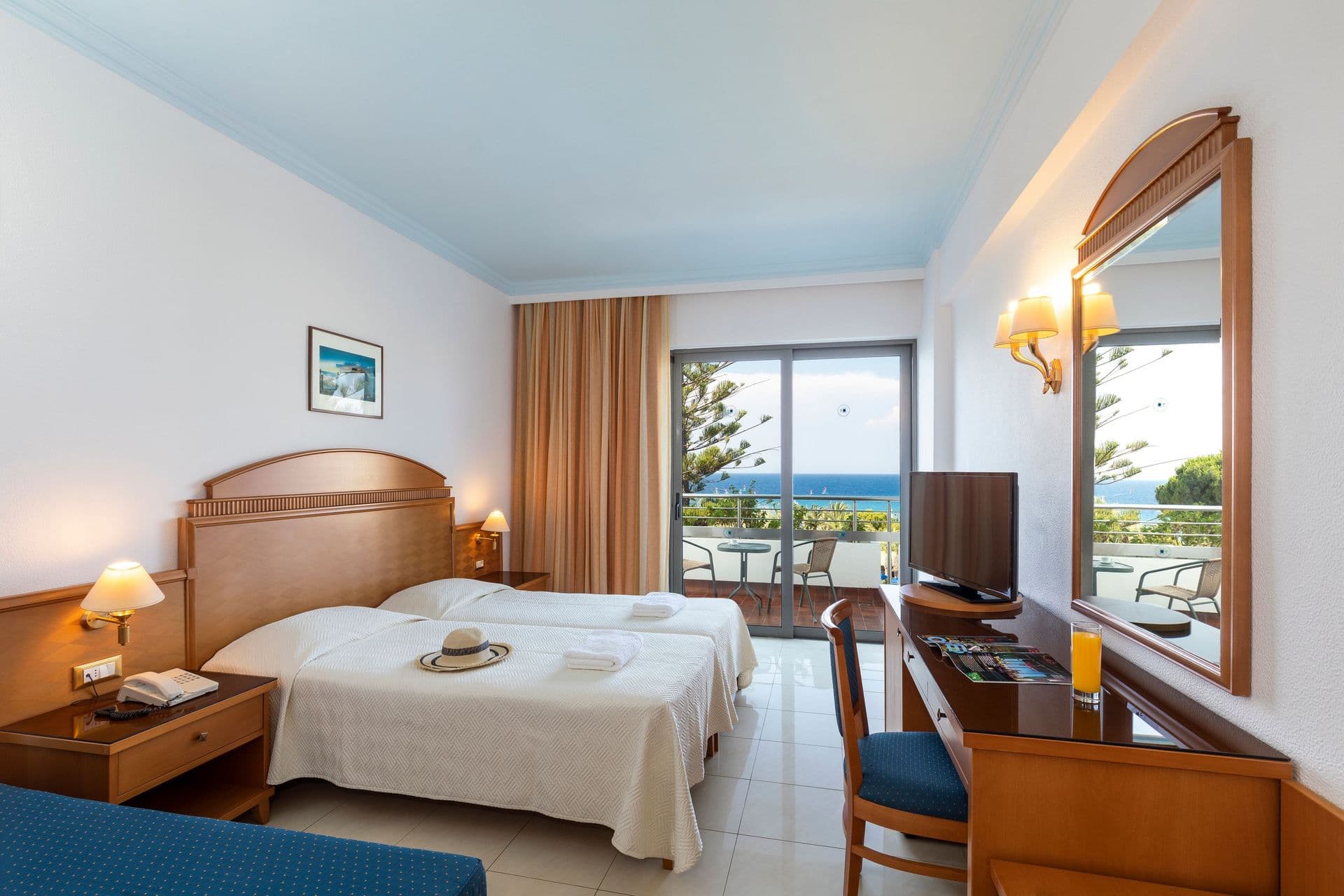 Twin Sea View Room
