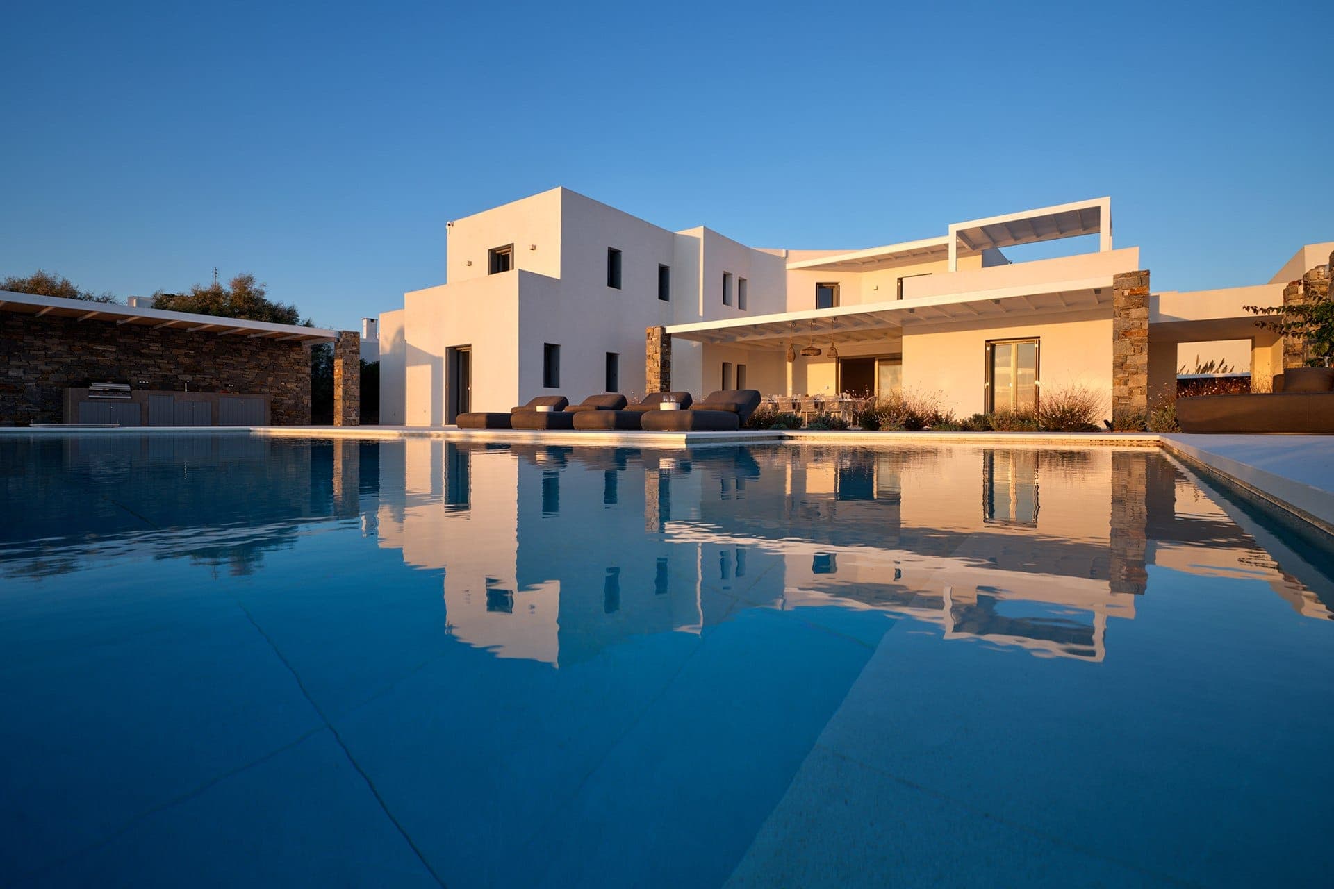 room-types-BLUEPAROS-AMPIIV-0.jpg