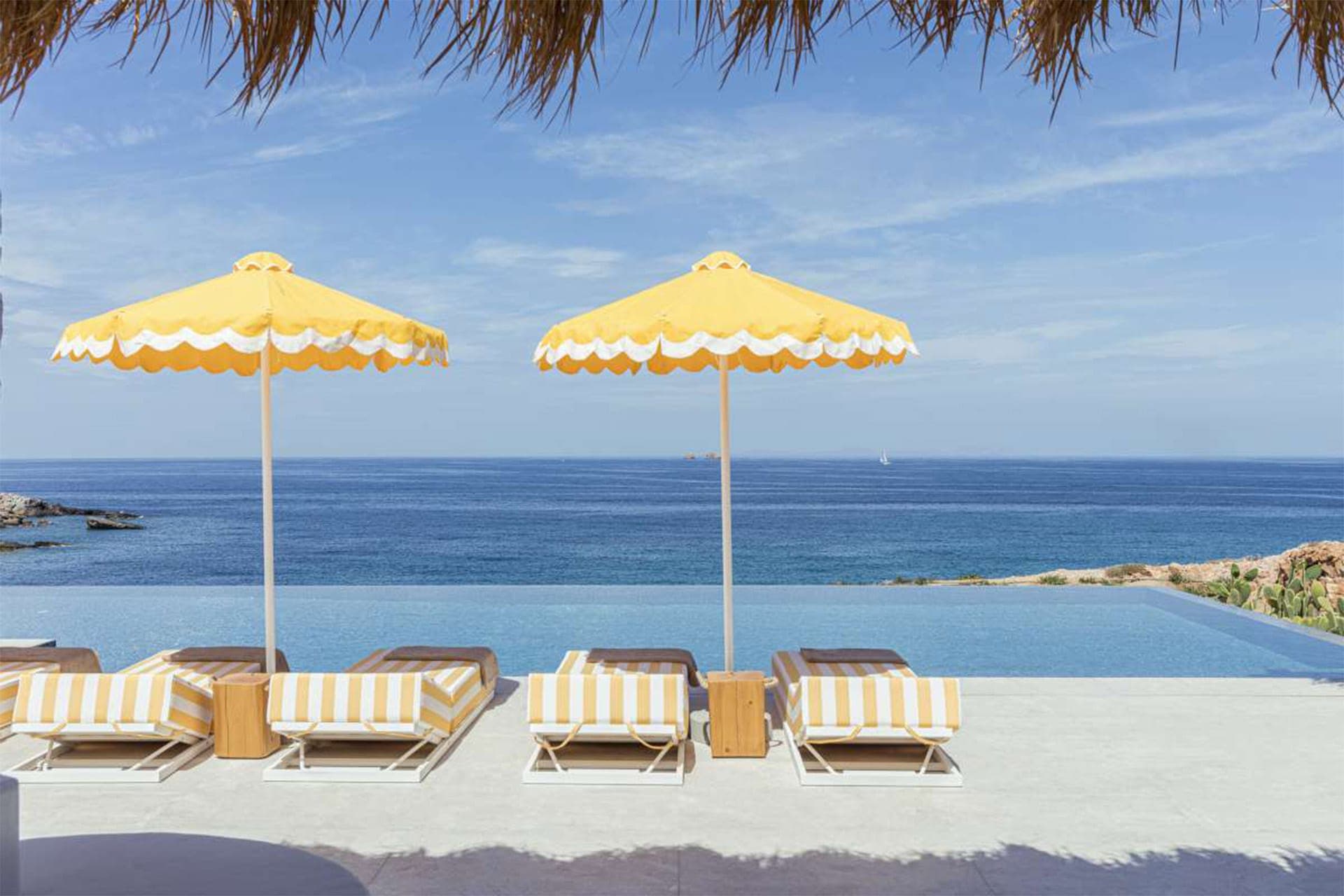 room-types-BLUEPAROS-BEGONV-0.jpg