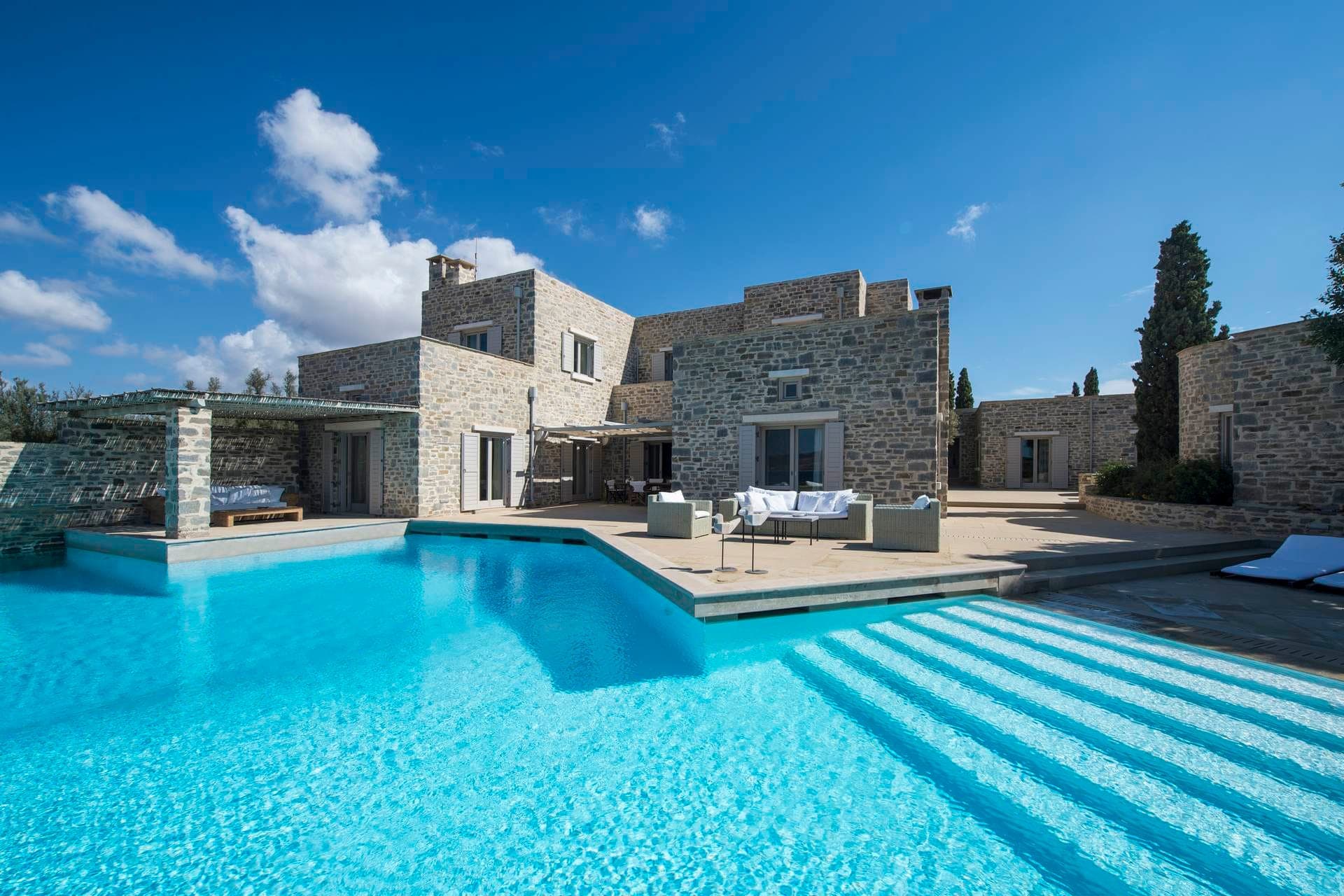 room-types-BLUEPAROS-BELLVI-0.jpg