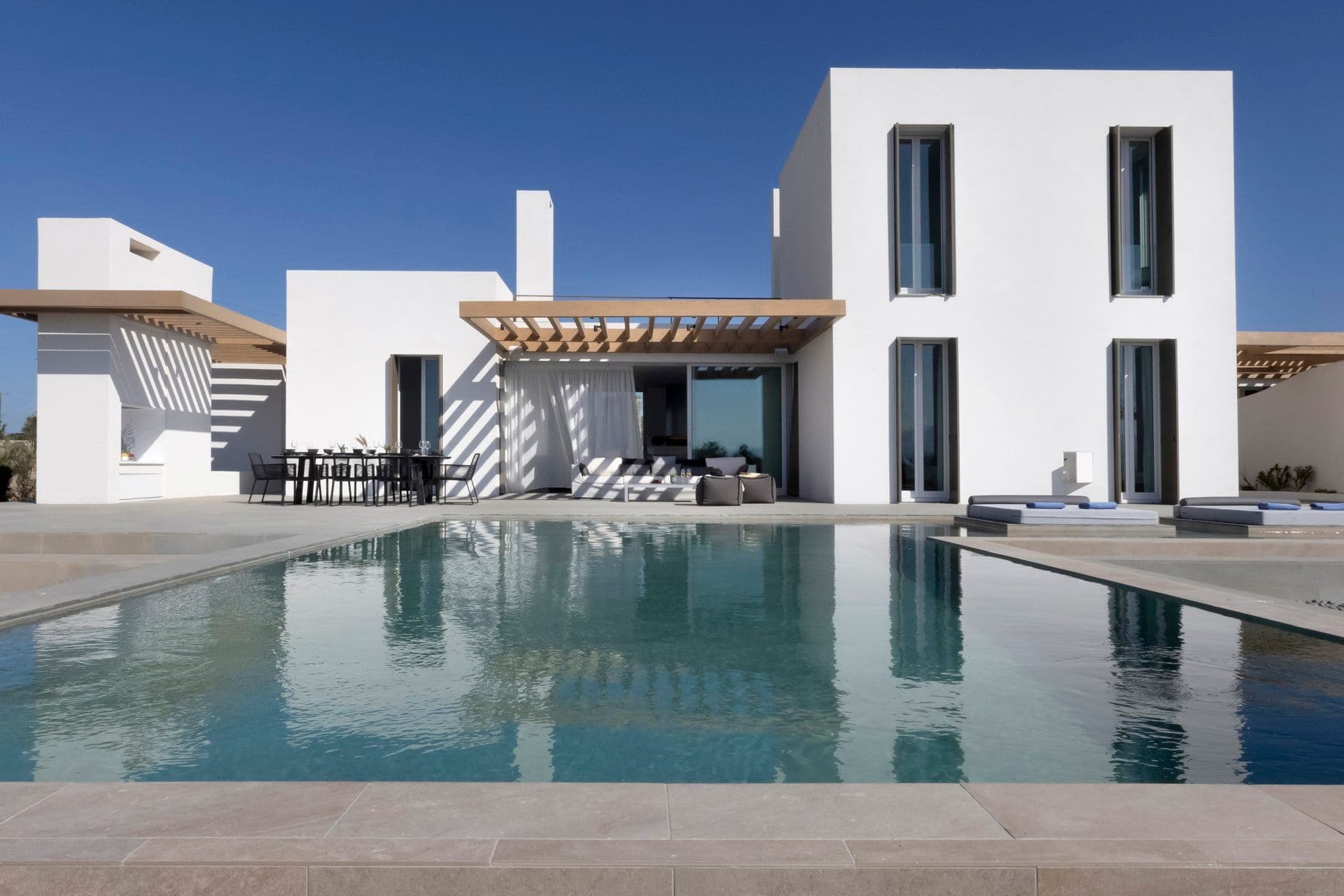 room-types-BLUEPAROS-CALYPV-0.jpg