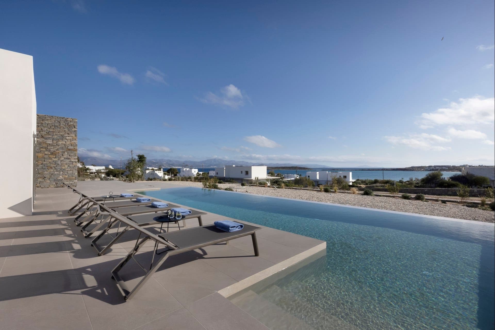 room-types-BLUEPAROS-ELECTV-0.jpg
