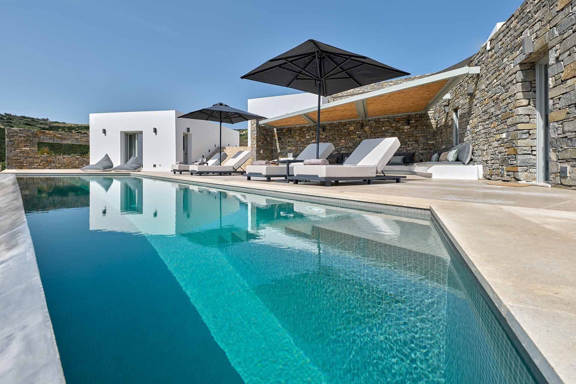room-types-BLUEPAROS-EURYDV-0.jpg