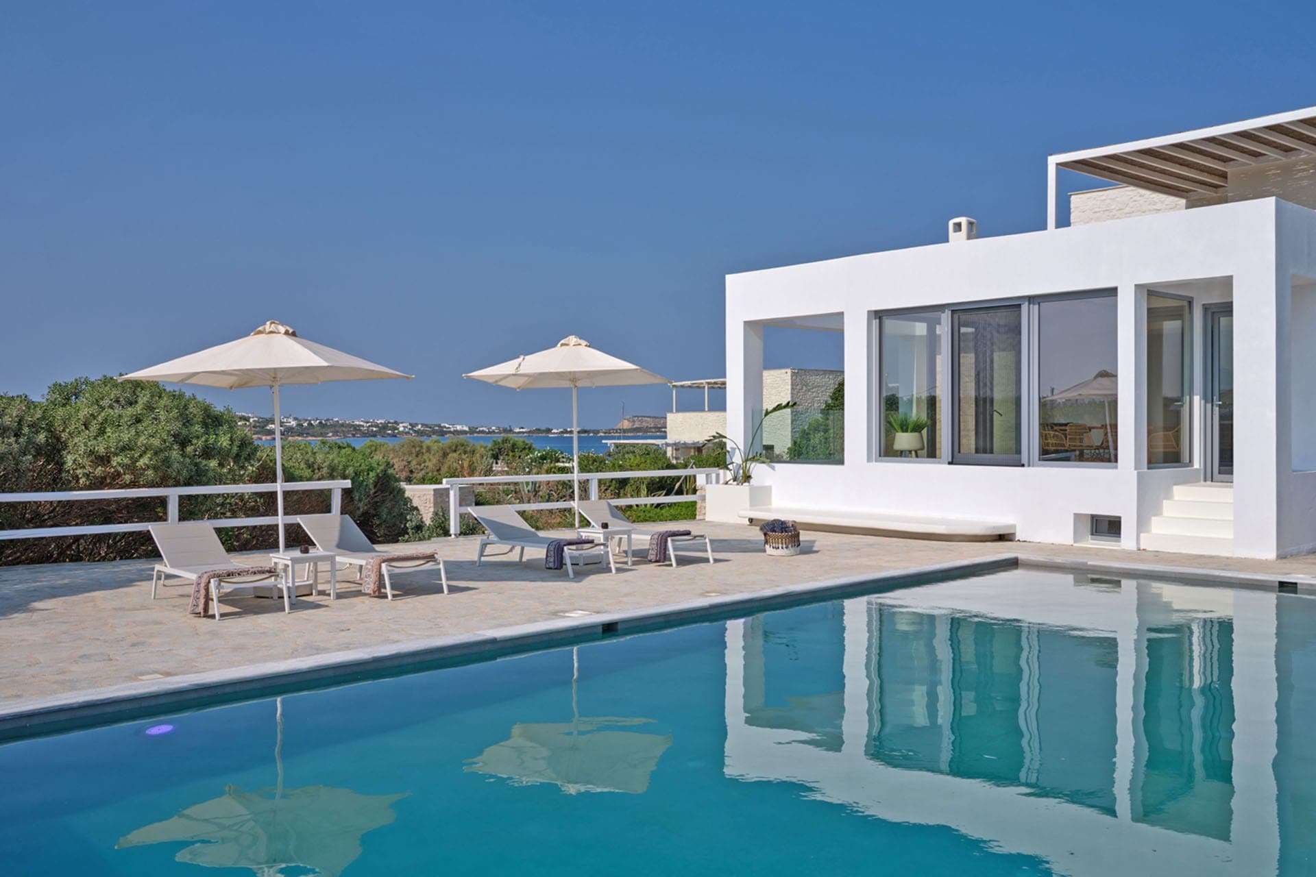 room-types-BLUEPAROS-MAGDAV-0.jpg