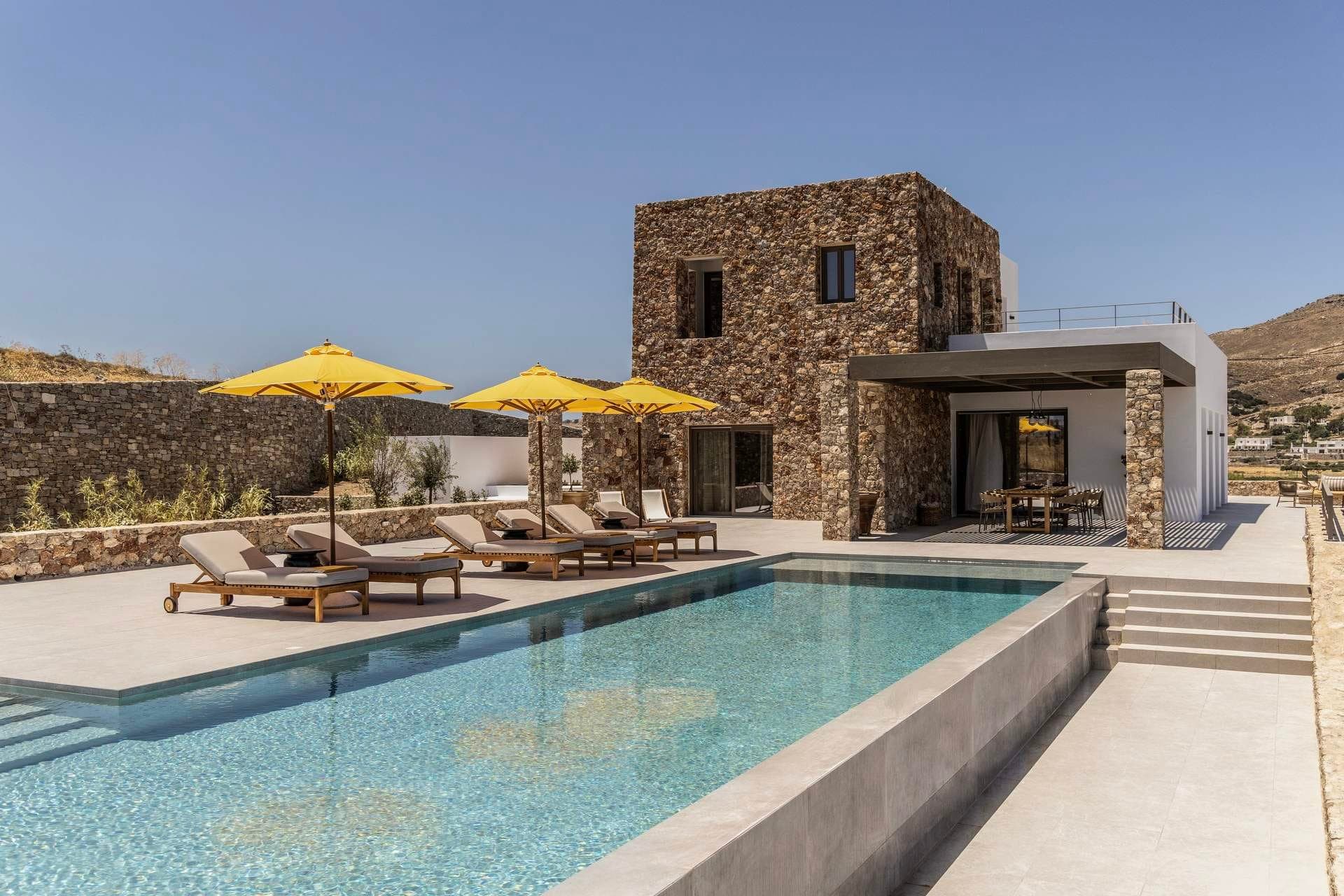 room-types-BLUEPAROS-SOLAYV-0.jpg