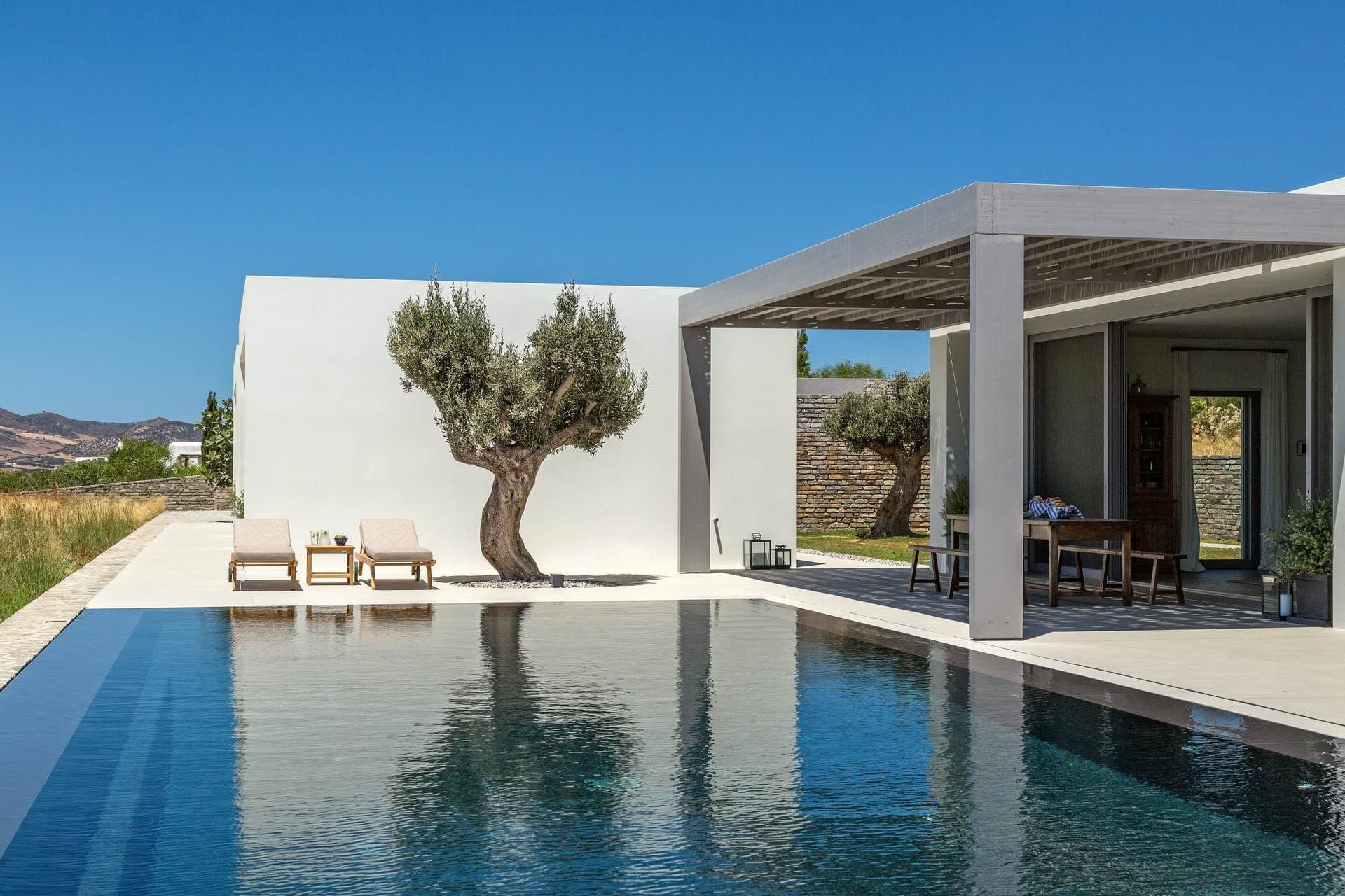 room-types-BLUEPAROS-TEQUIV-0.jpg