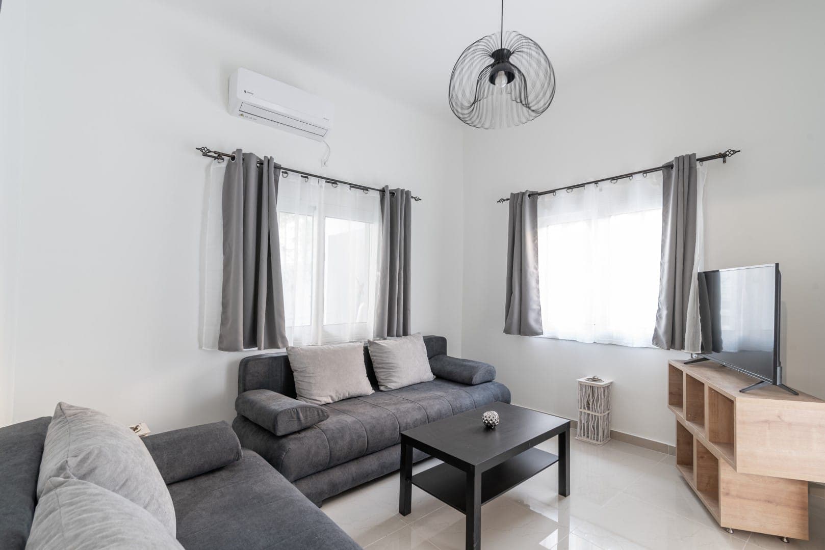 room-types-BLUERIV-EKAV1-0.jpg