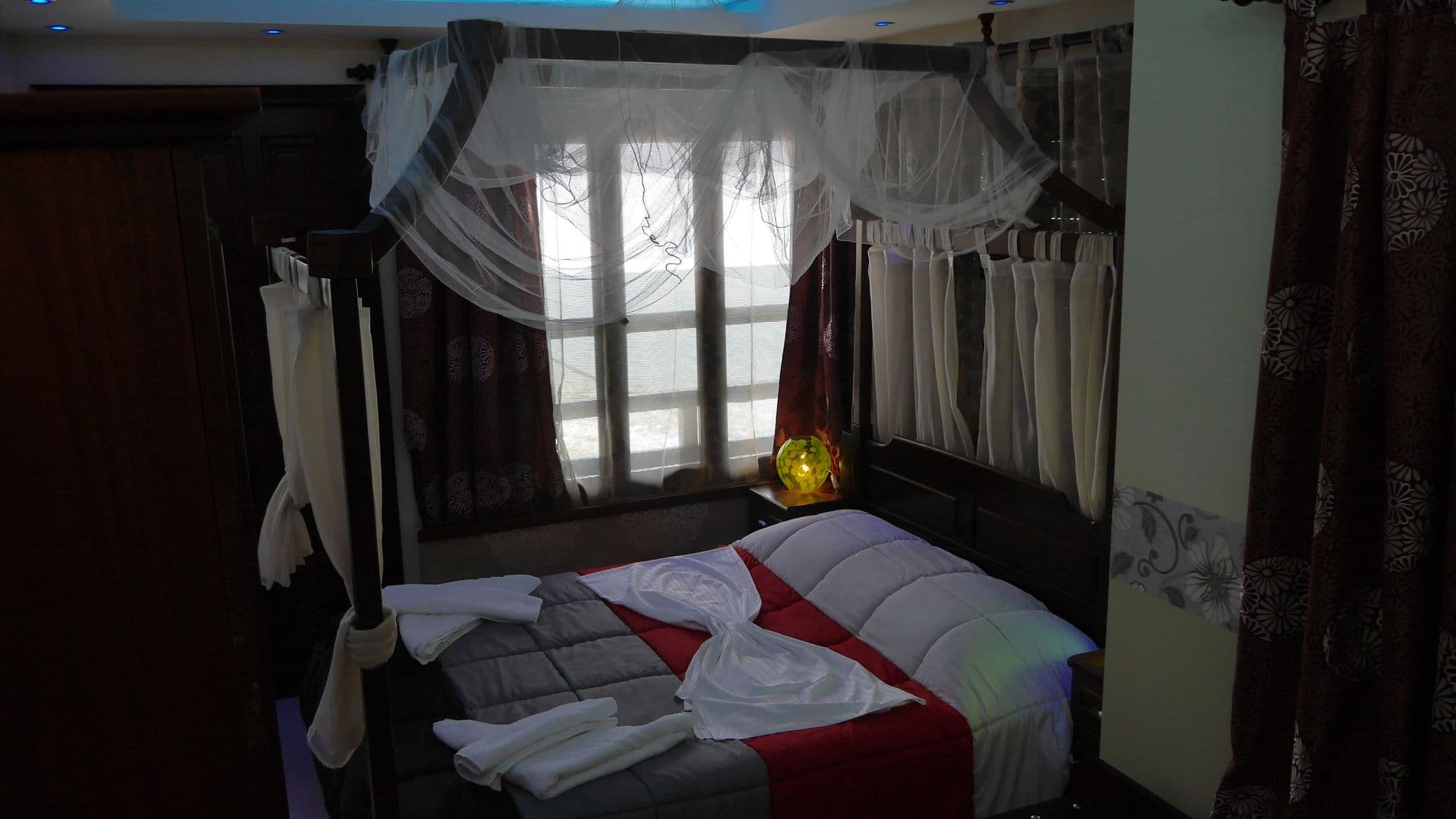 room-types-BLUESEATHA-STDSV-0.jpg