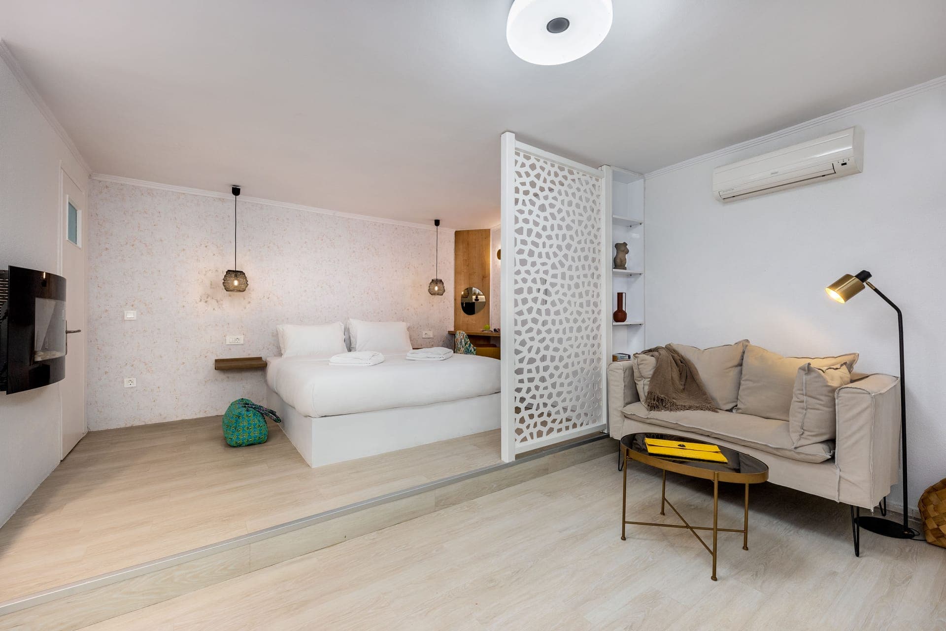 room-types-BLUPINE-NESTIE-0.jpg