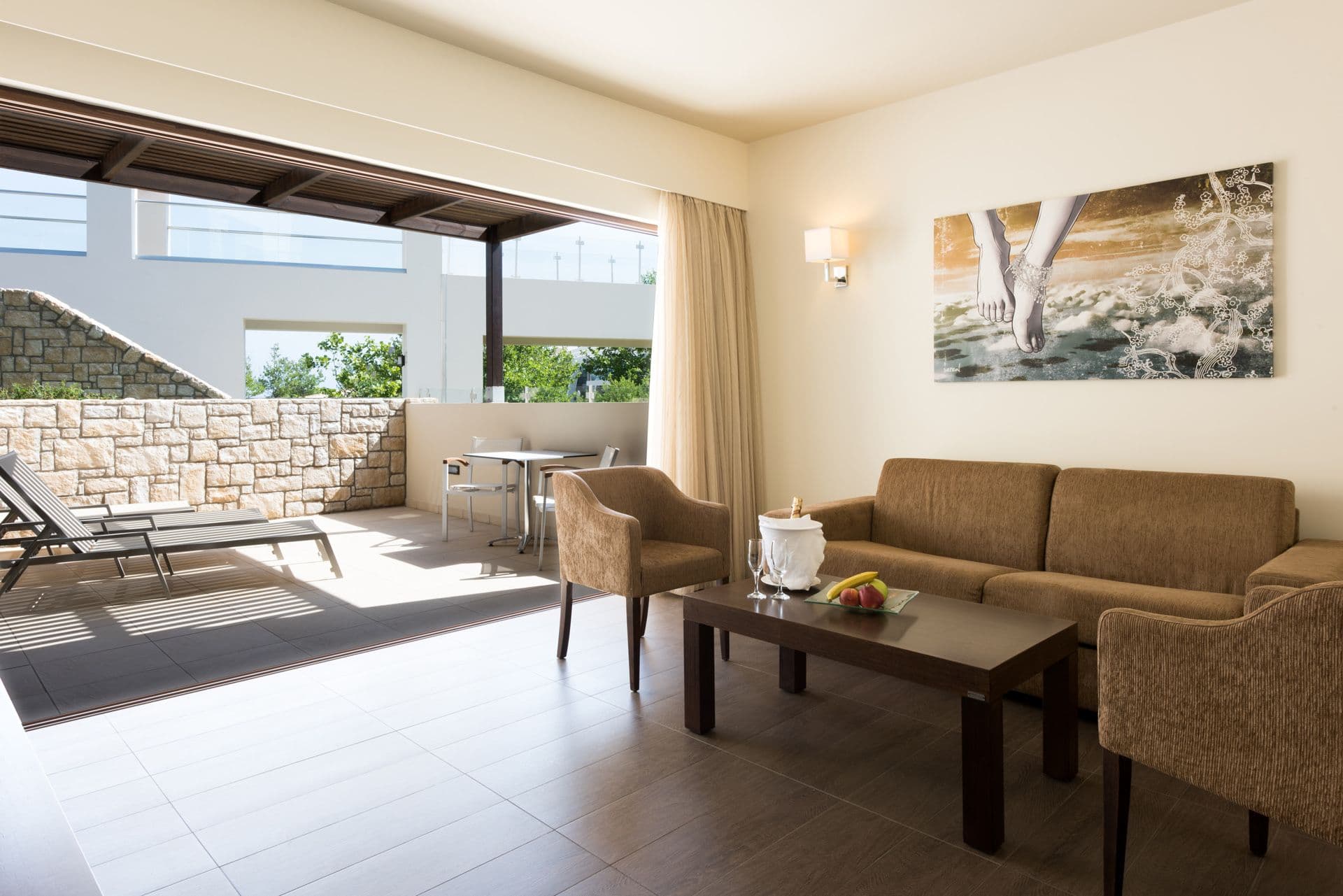 room-types-BLV-JUNGV-0.jpg