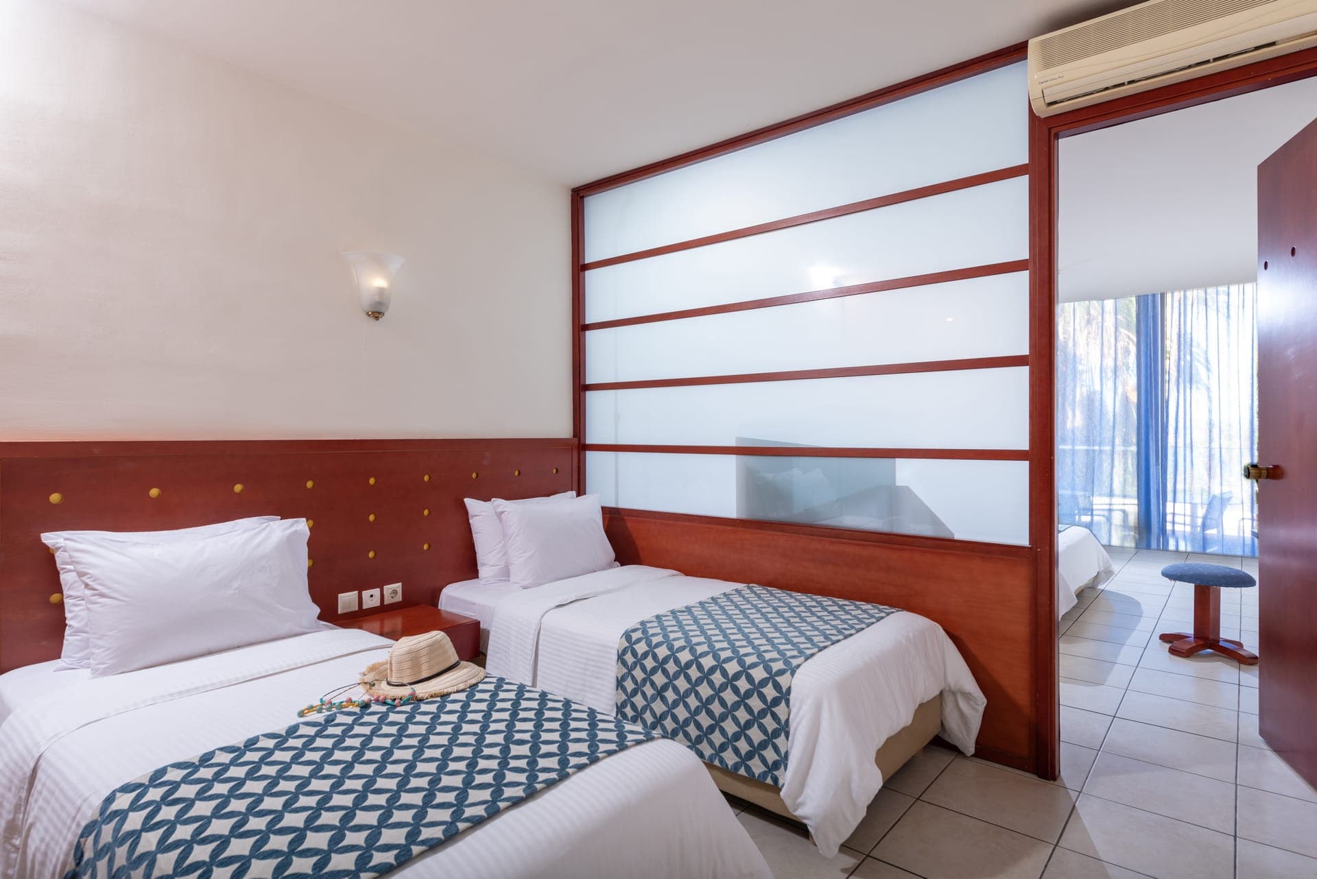 room-types-BLVDRHTLS-RTPL-0.jpg