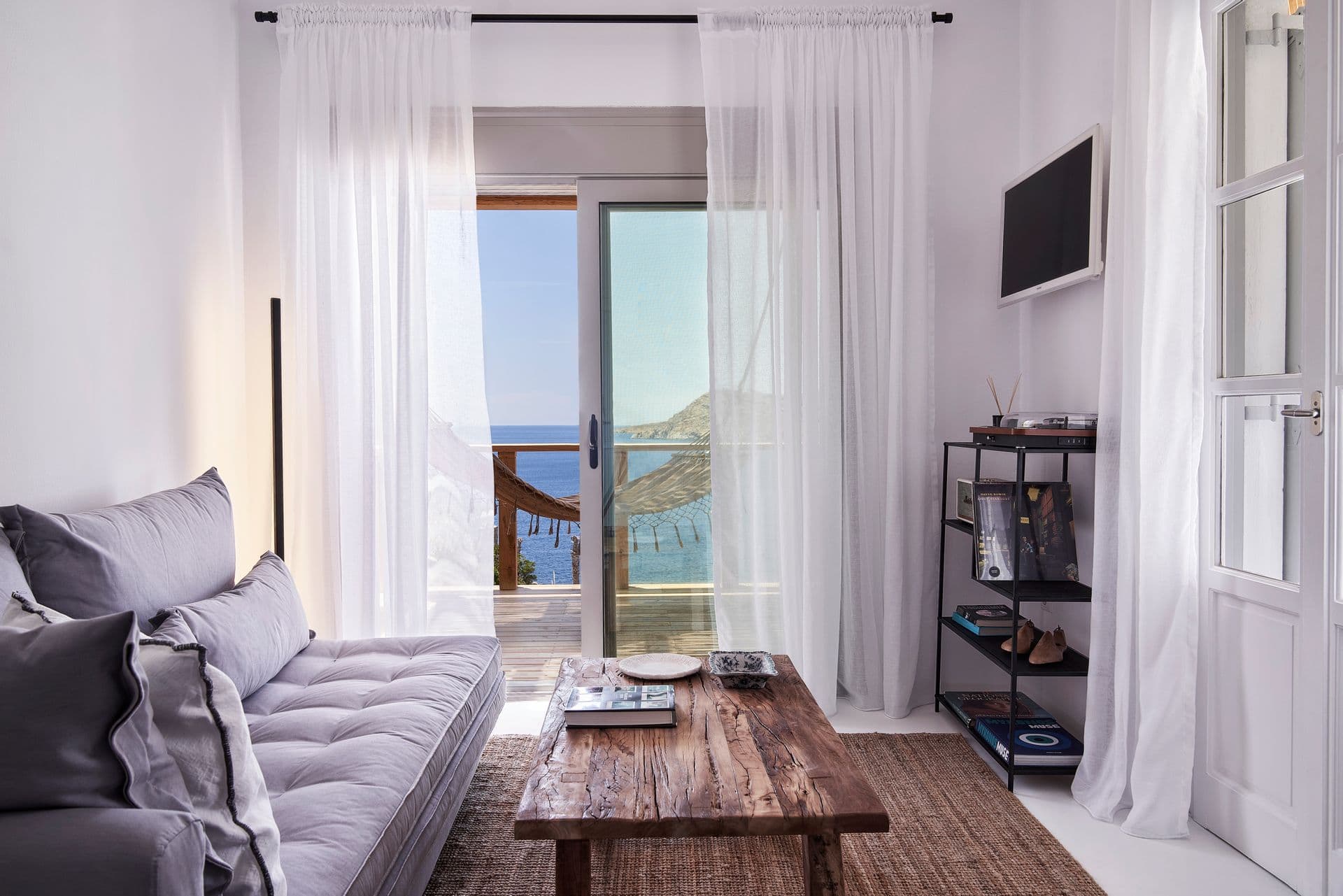 room-types-BOHEMEHOUS-1BDSVH-0.jpg