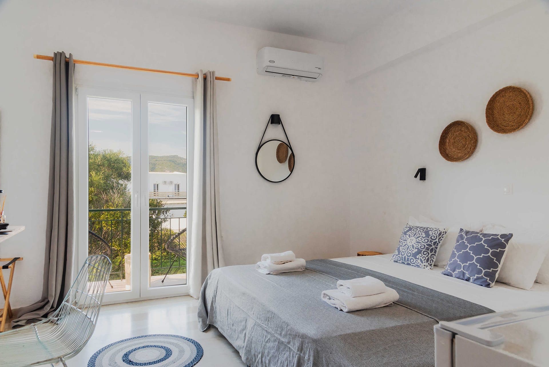 room-types-BOHOTEL-DBL-0.jpg