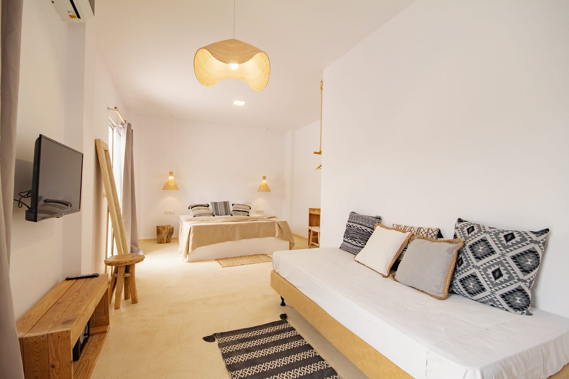 room-types-BOHOTEL-SUI-0.jpg
