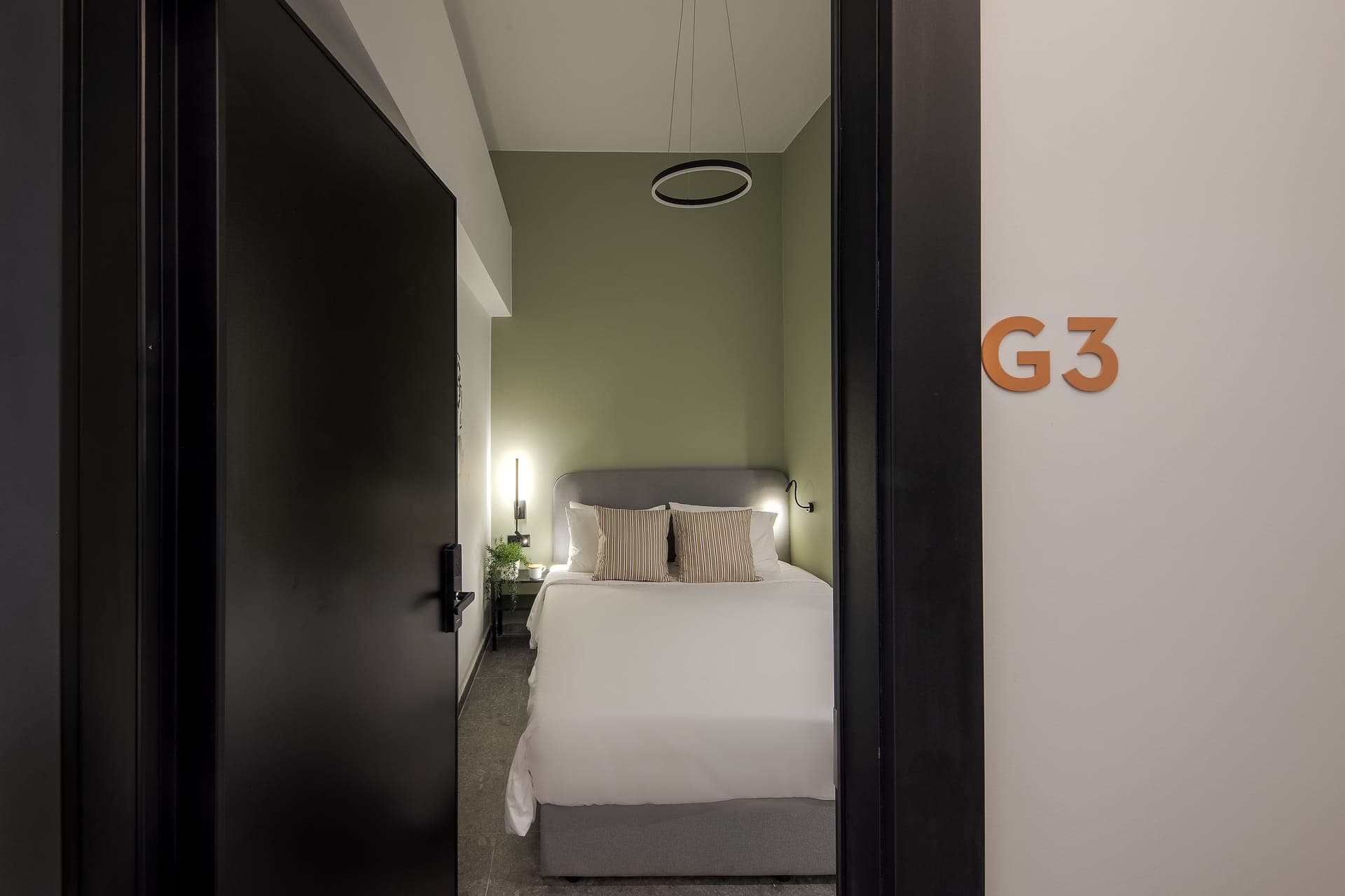 room-types-BONNIEATH-DBLW-0.jpg