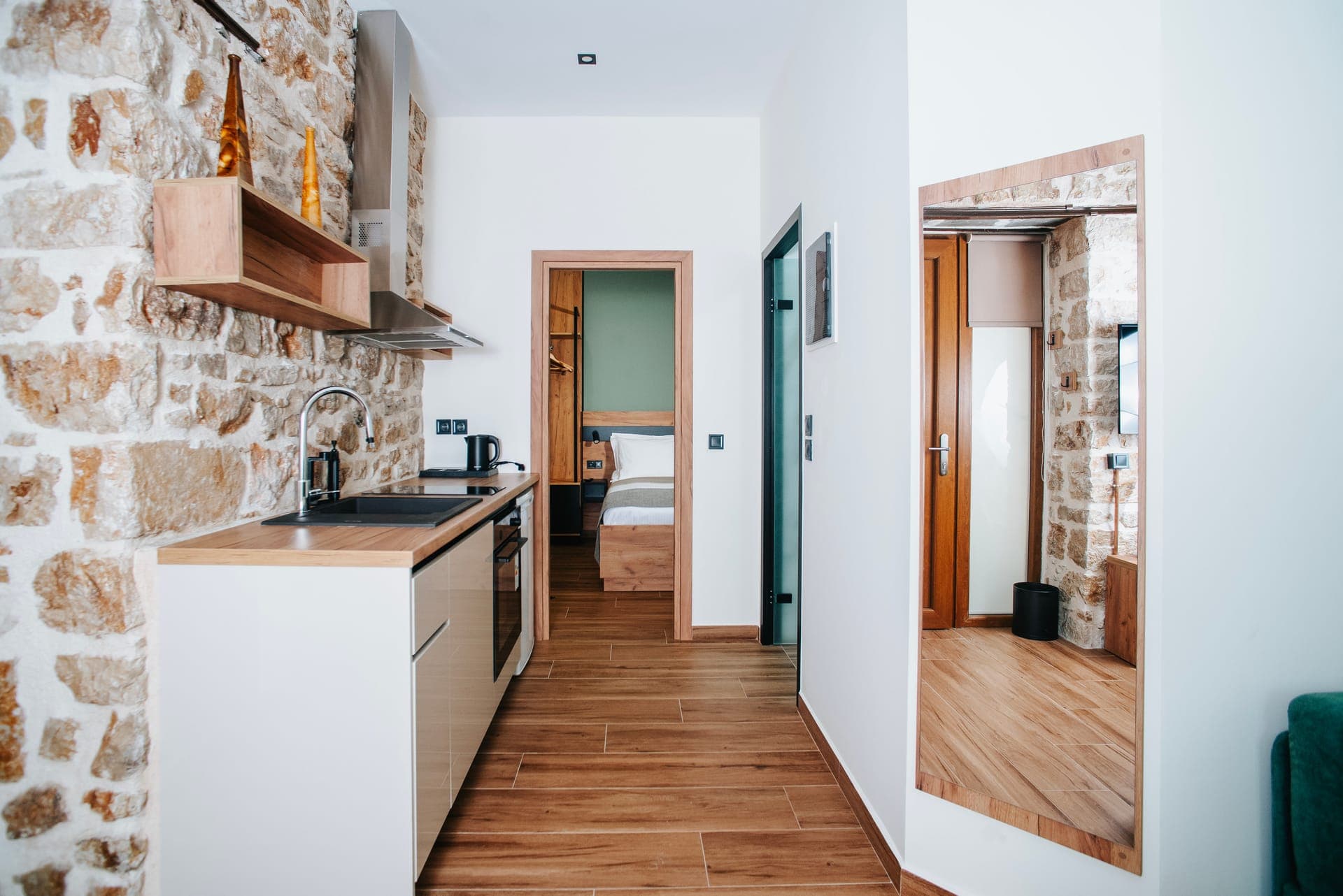 room-types-BOUTIQ1929-1BLV-0.jpg