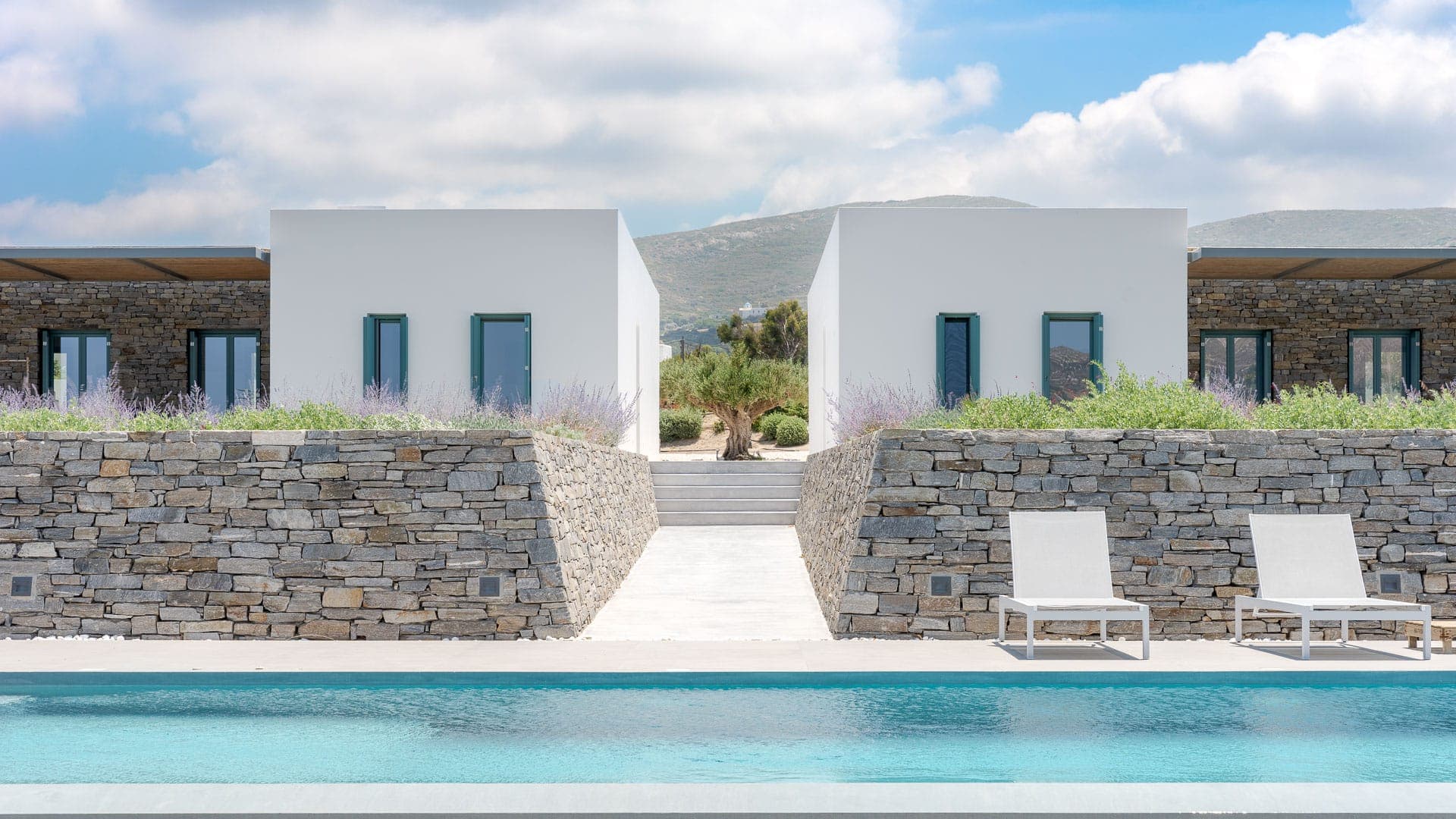 room-types-BRBLVPAROS-AGNES-0.jpg