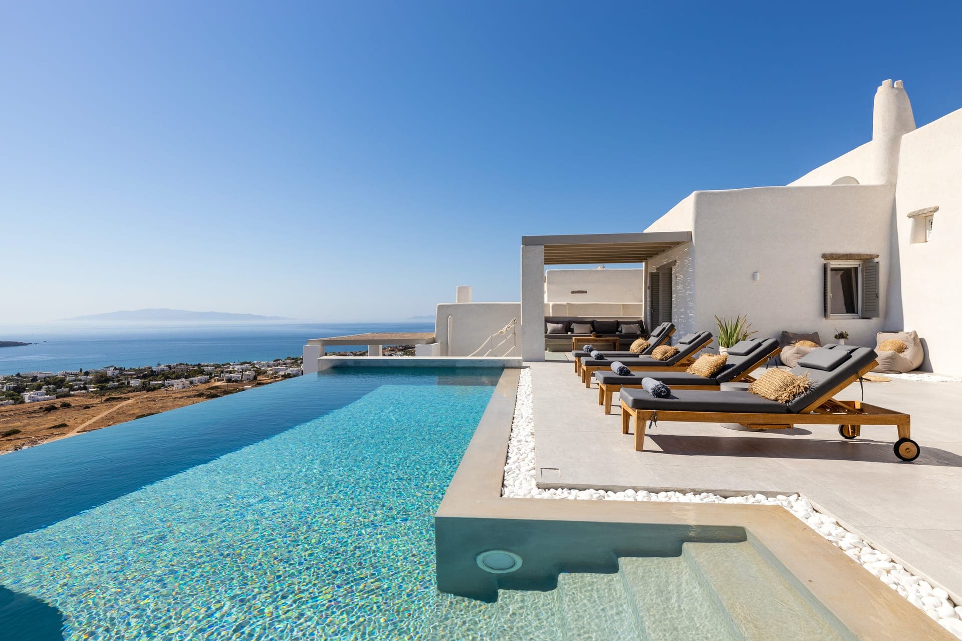 room-types-BRBLVPAROS-DARCY-0.jpg