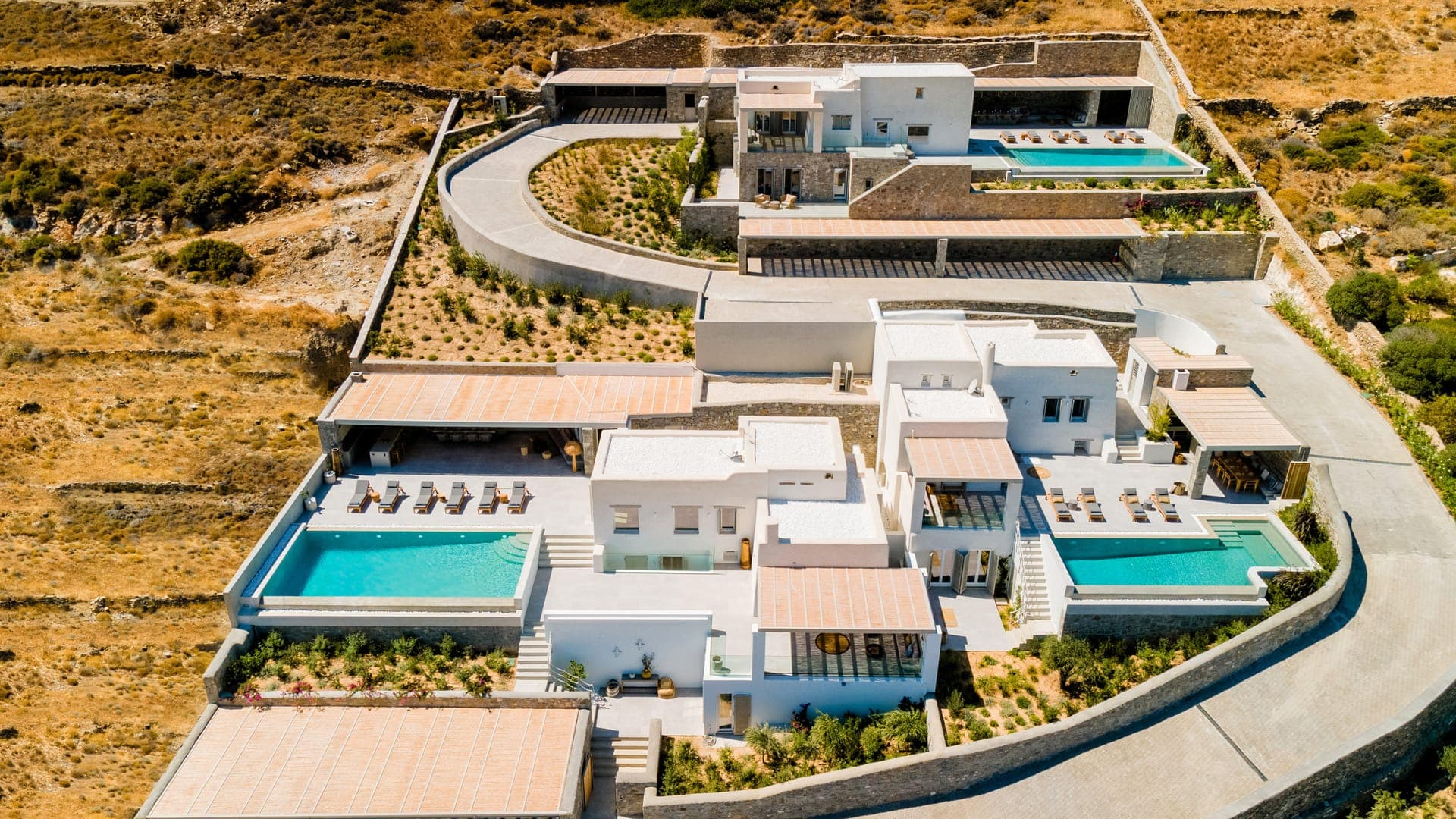 room-types-BRBLVPAROS-DARETA-0.jpg