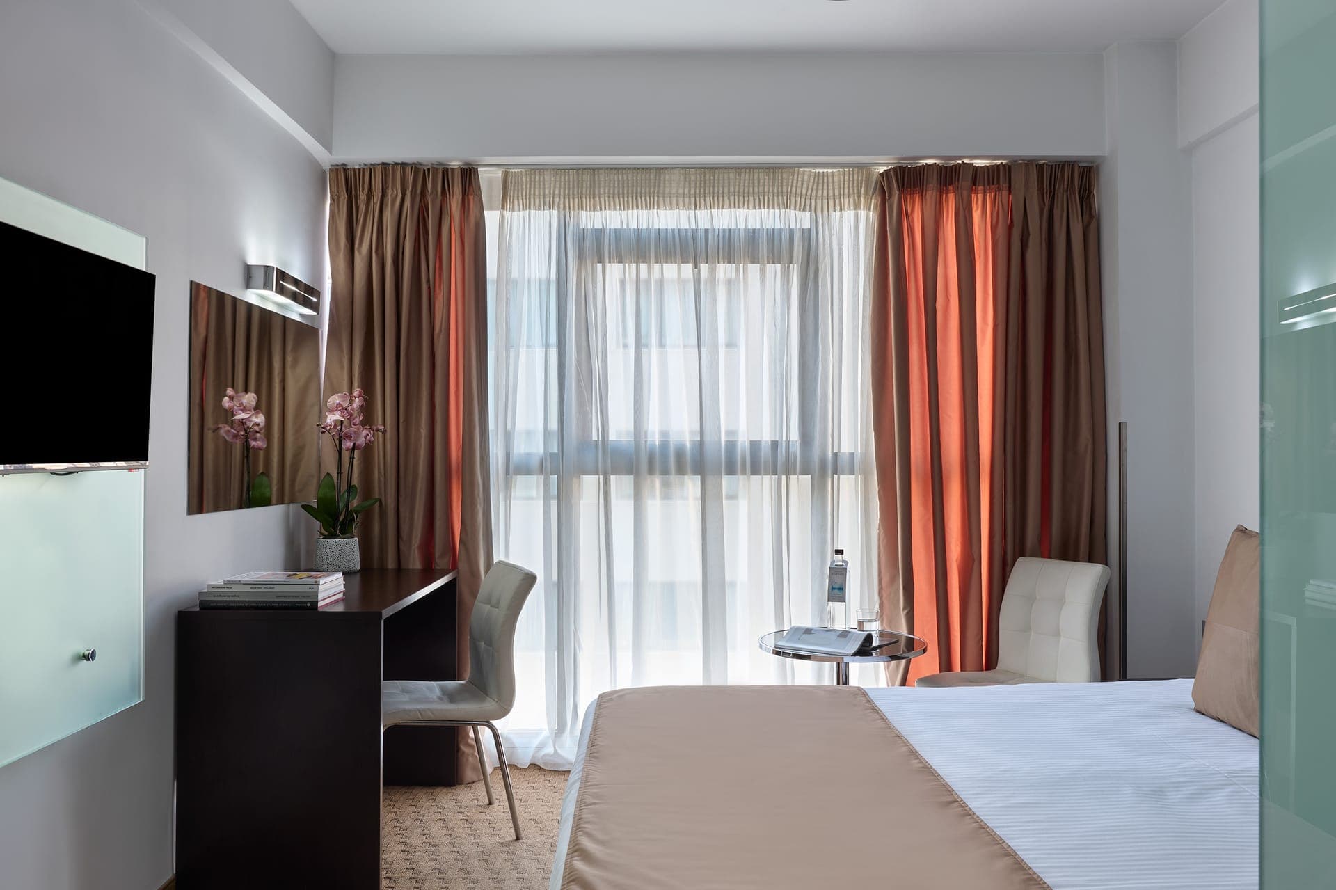 room-types-BREEZEBOU-STD-0.jpg
