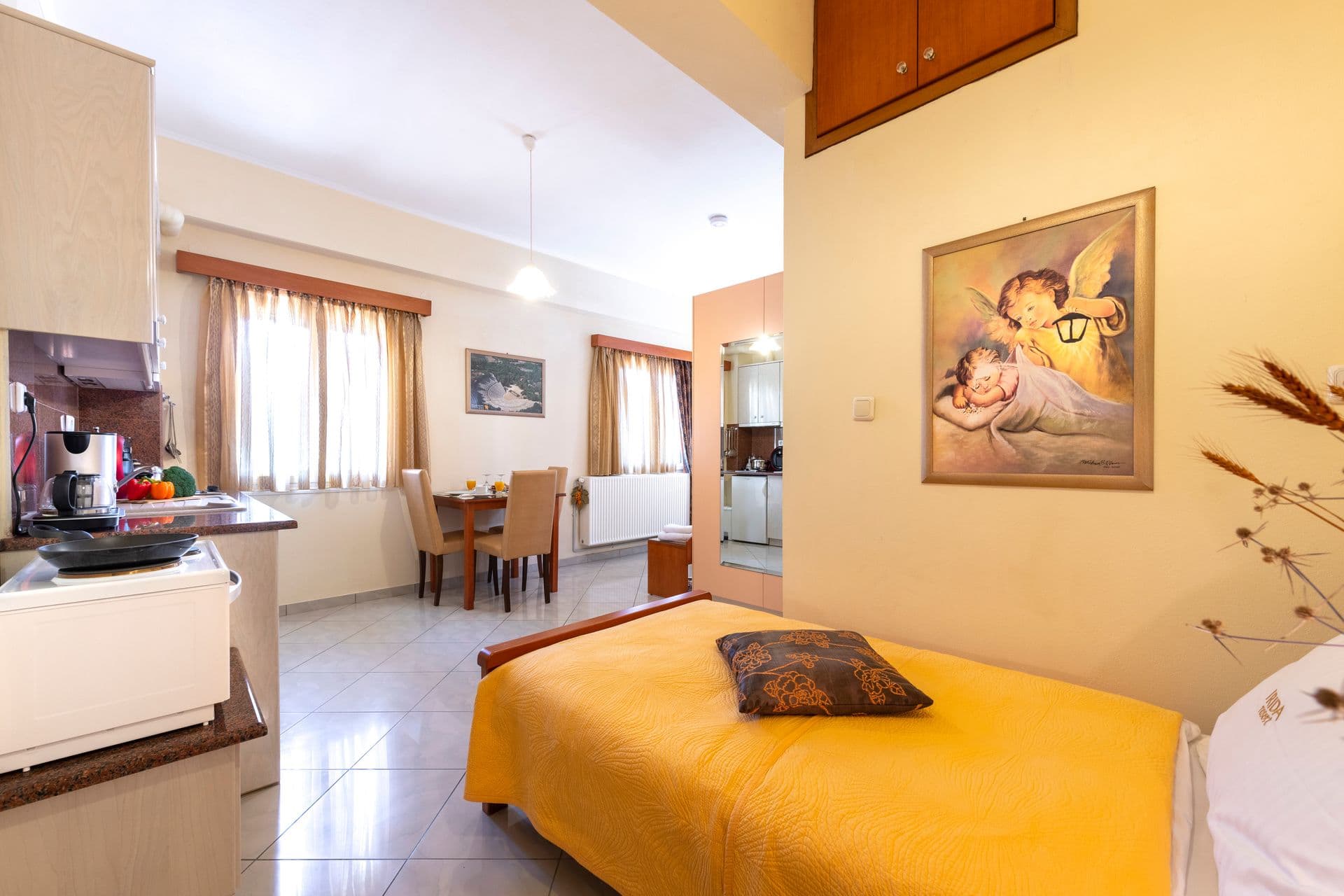 room-types-BWIRIDA-SAT-0.jpg