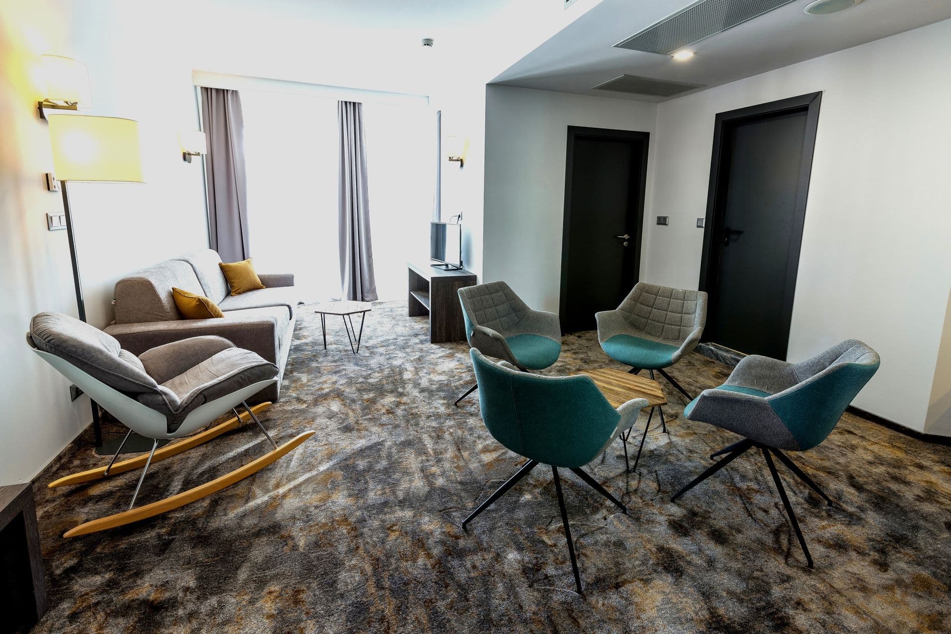room-types-BWPREMINN-EXEC-0.jpg