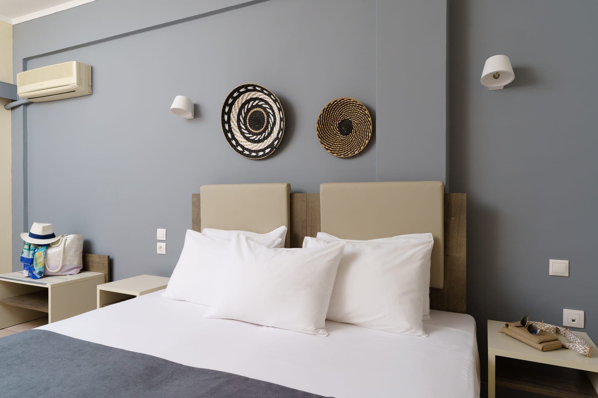room-types-CALAMOSHTL-DBT-0.jpg