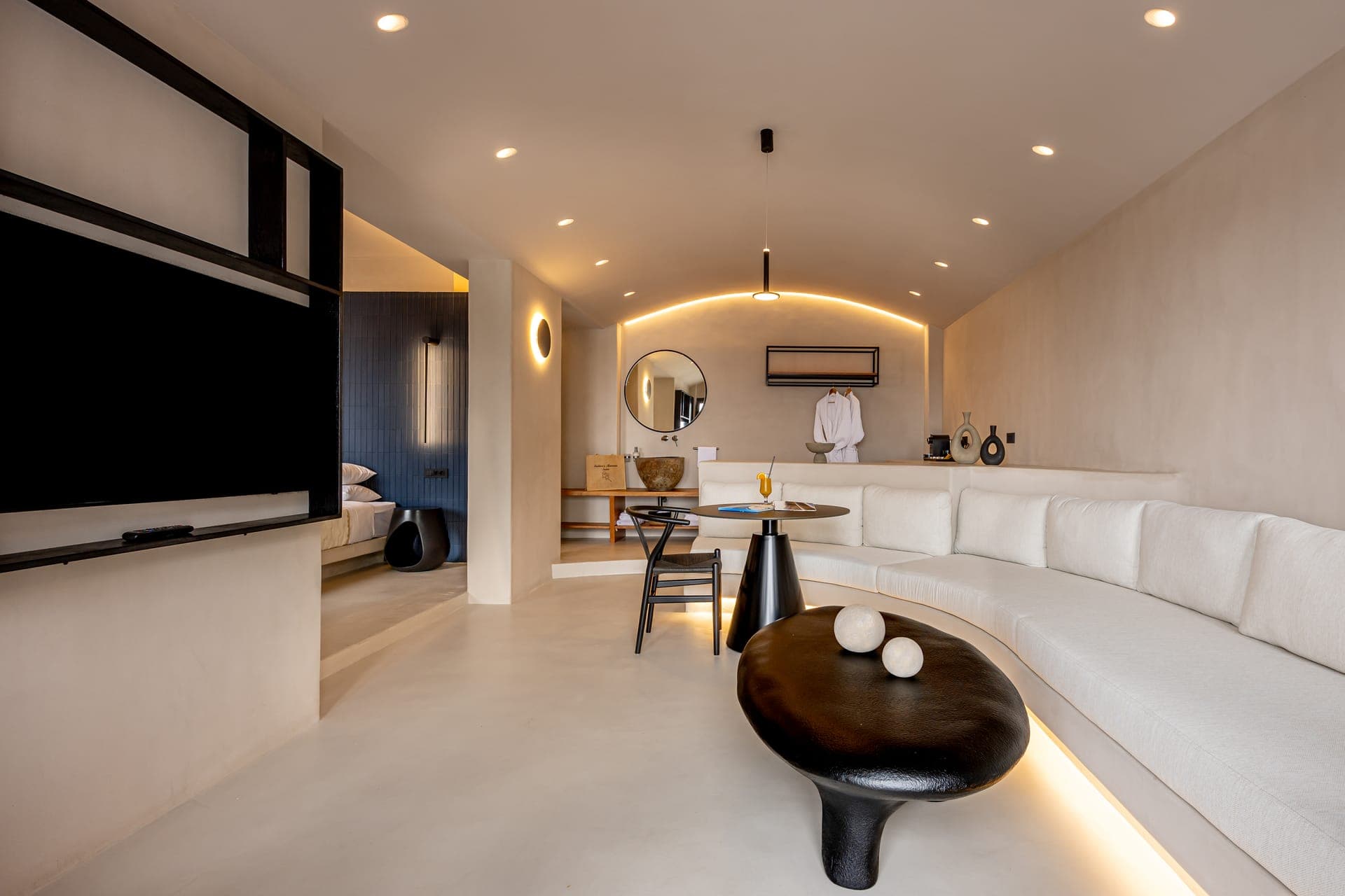 room-types-CALDMEMO-DLXS-0.jpg