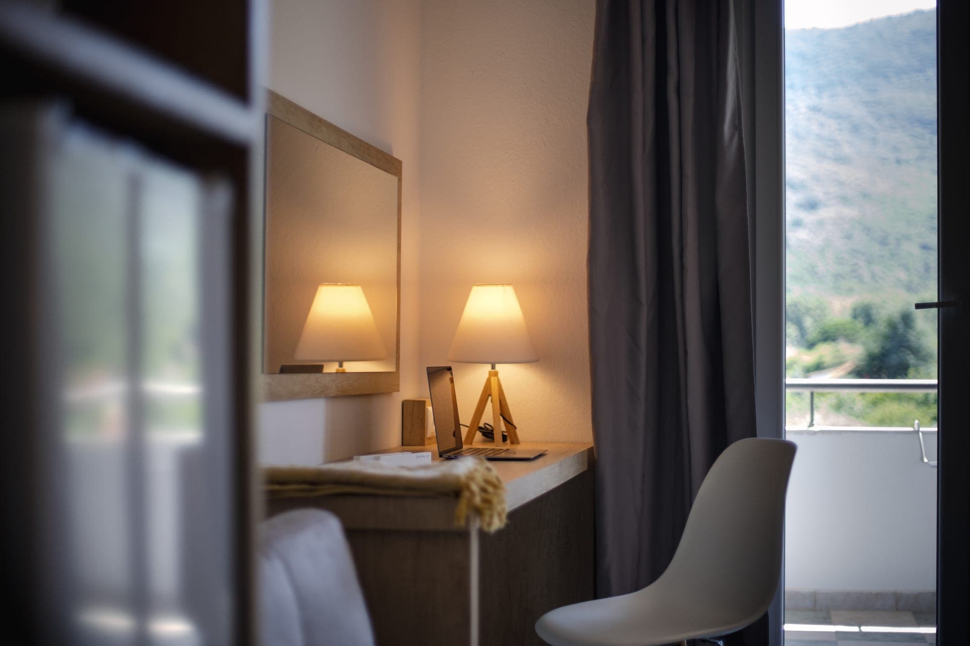 room-types-CALMABEACH-JUNIOR-0.jpg