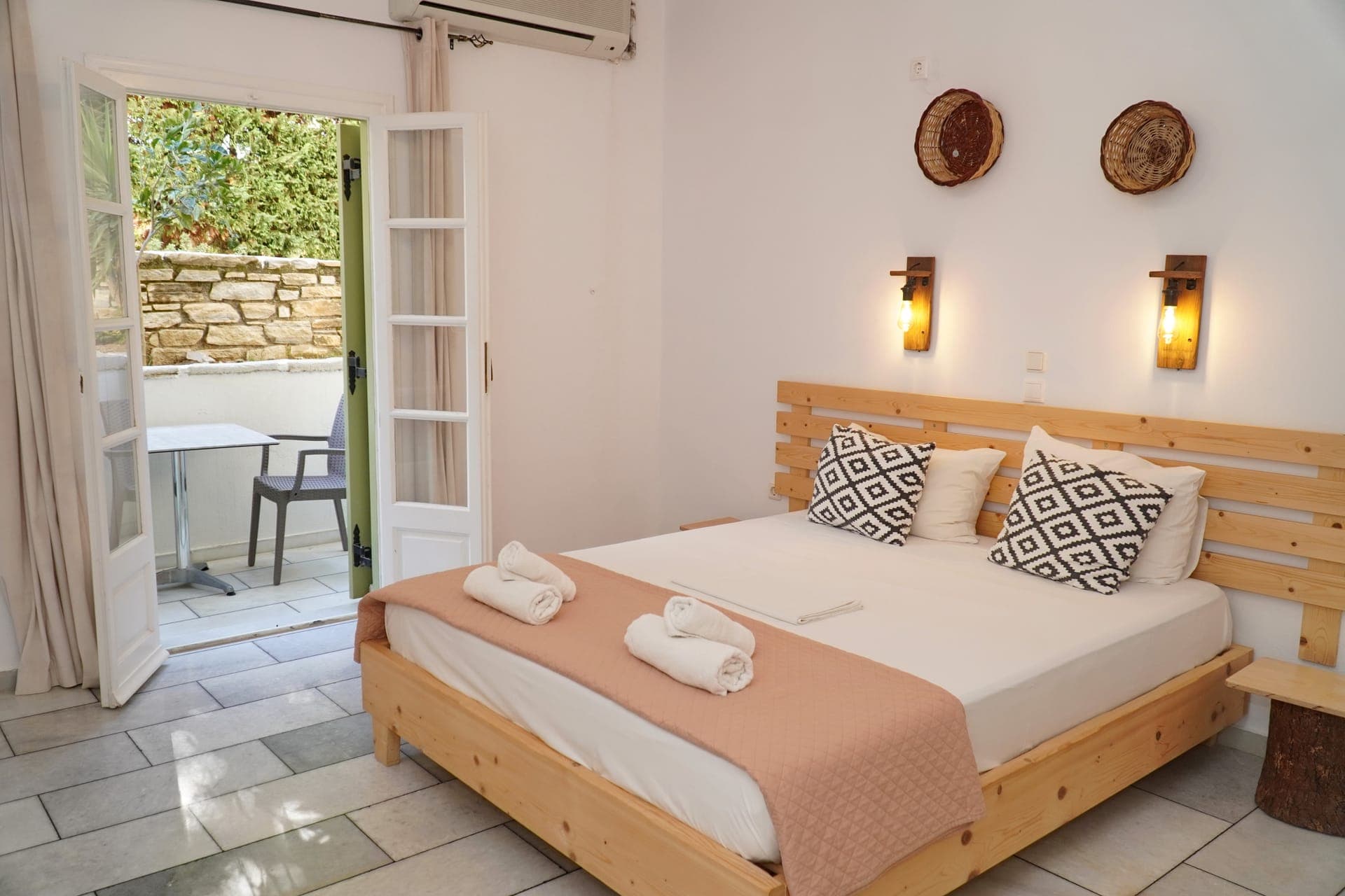 room-types-CAMARA-EXBASE-0.jpg