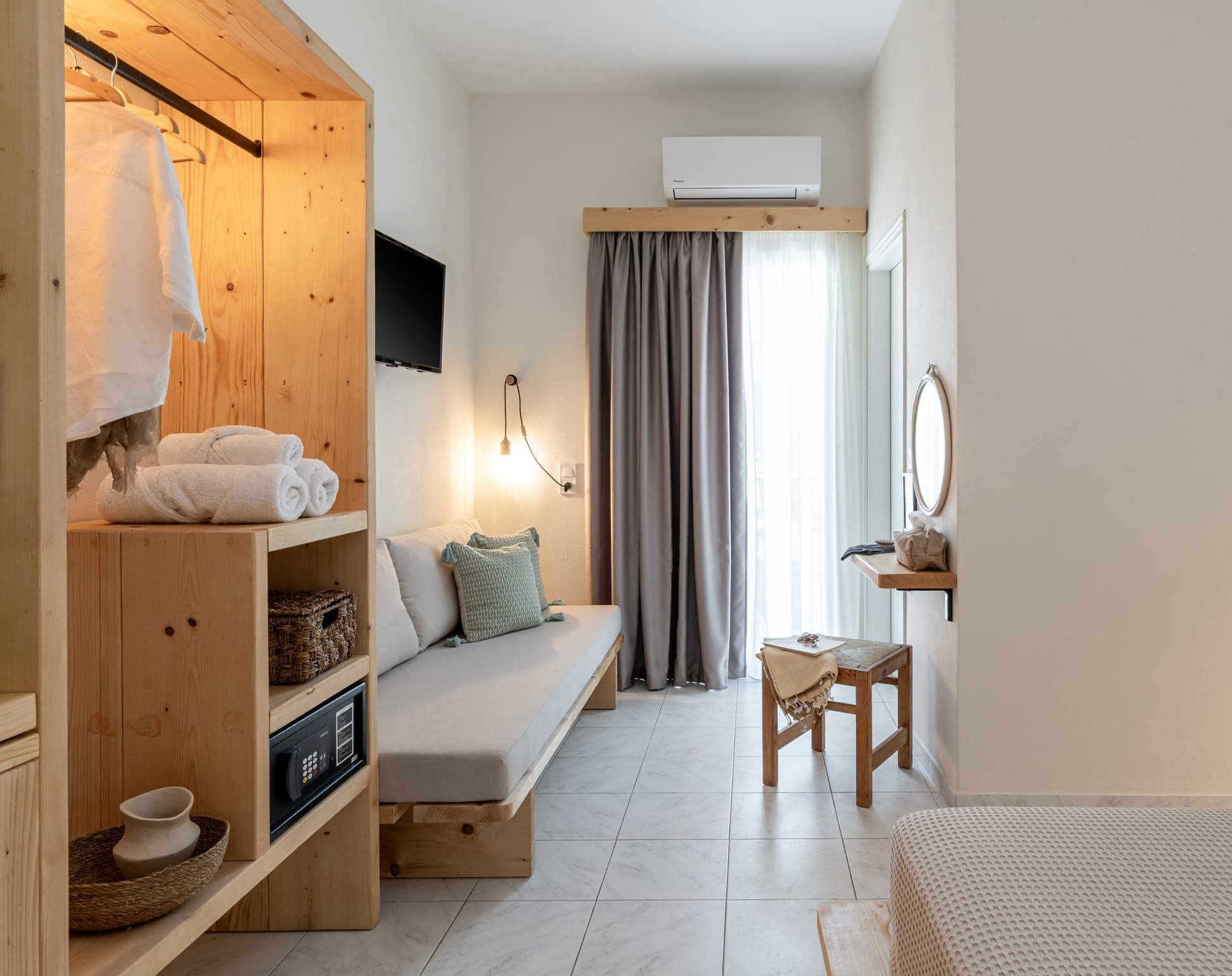 room-types-CAPELLA-STDKG-0.jpg