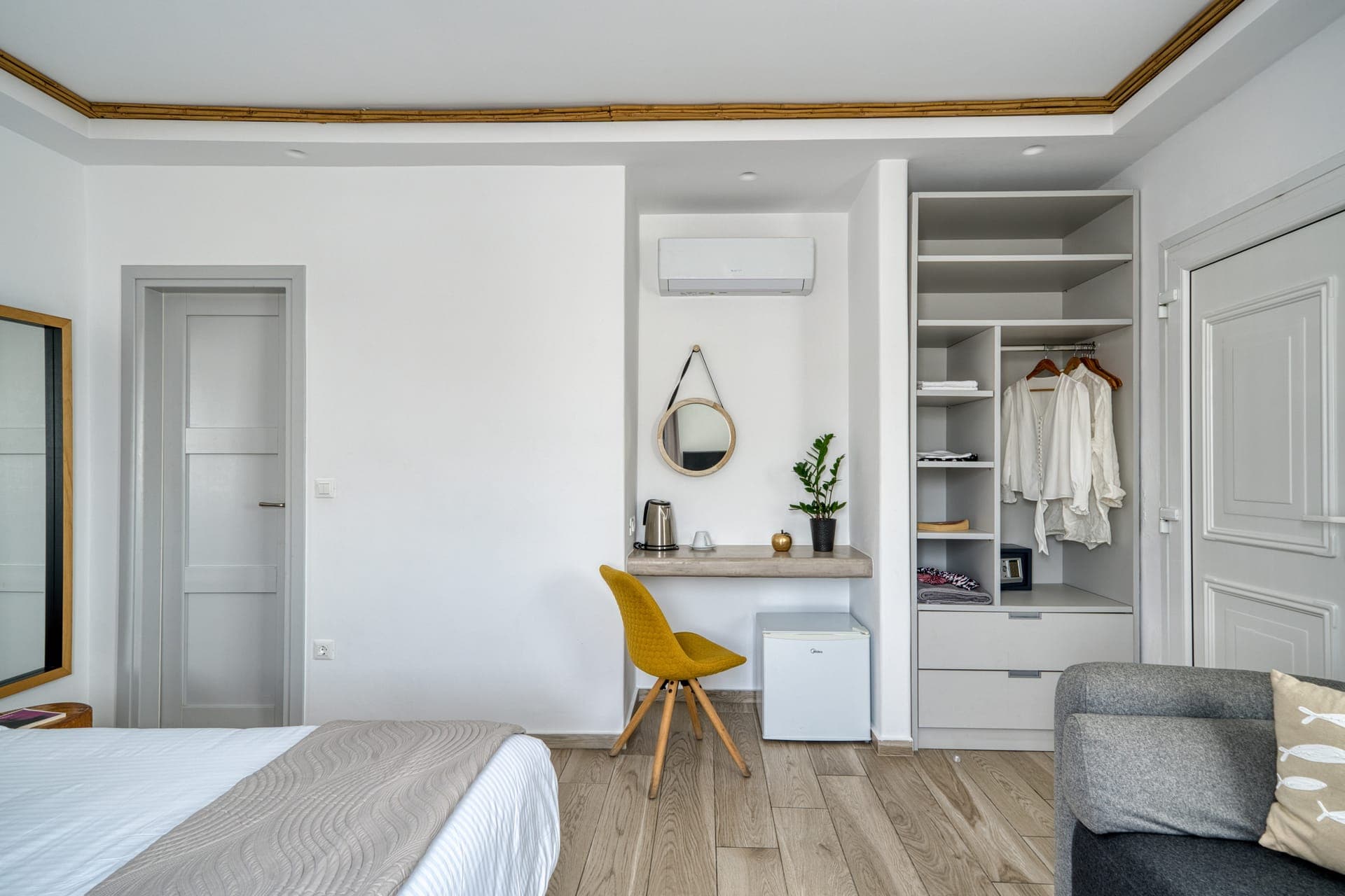 room-types-CAPEMYKONO-SSV-0.jpg
