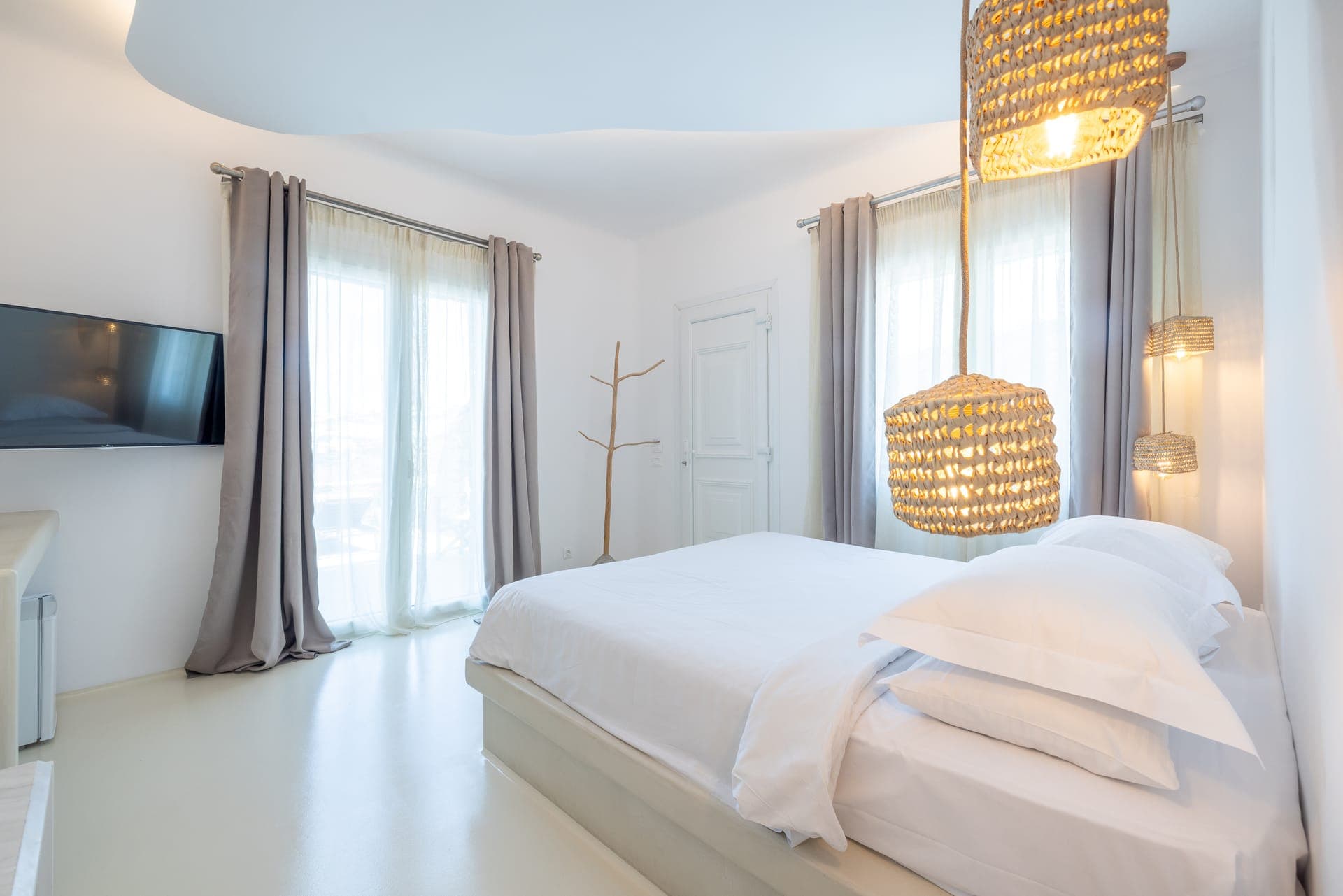 room-types-CAPEMYKONO-SUPDL-0.jpg