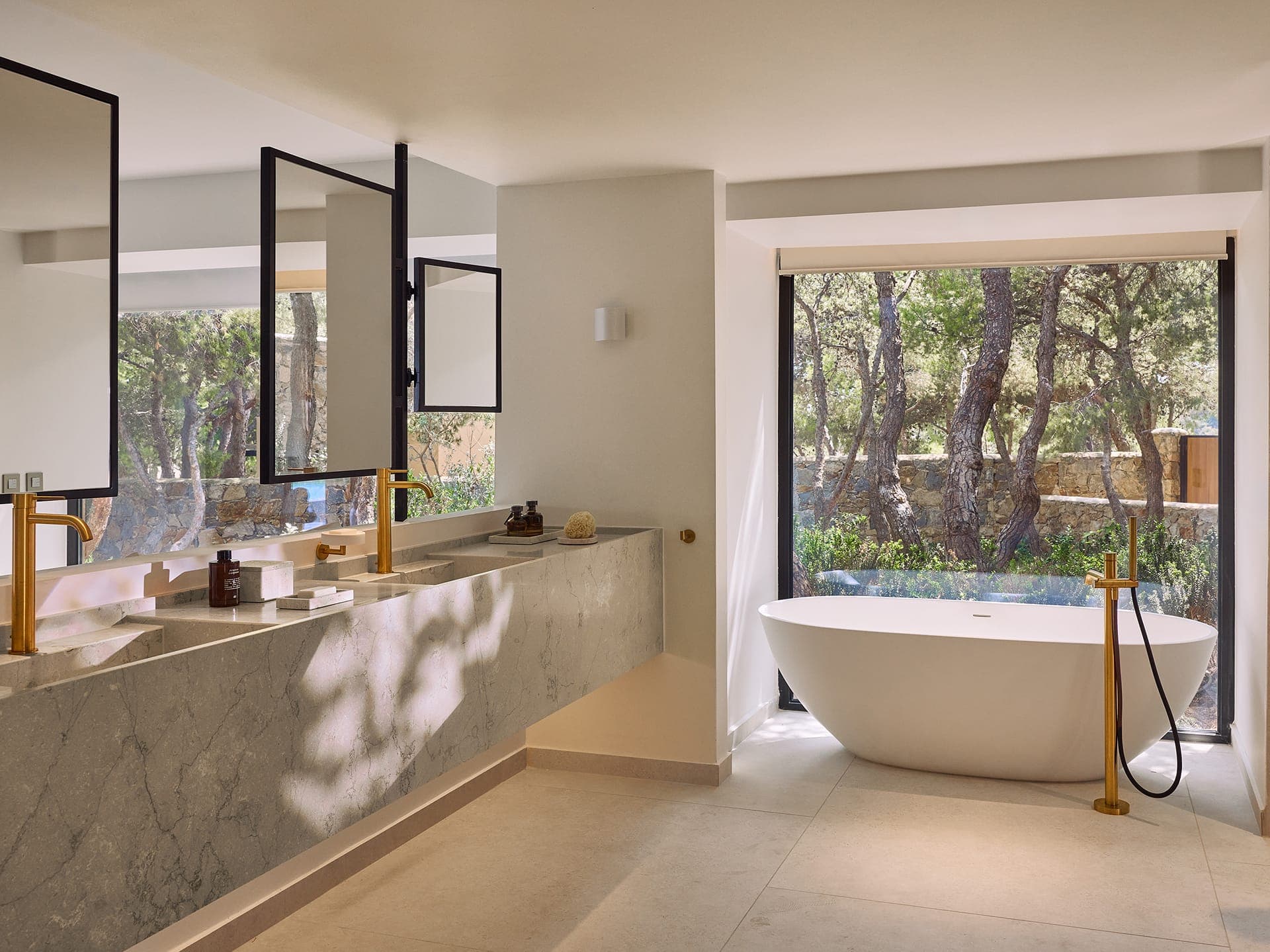 room-types-CAPESOUNIO-VL4PR-0.jpg