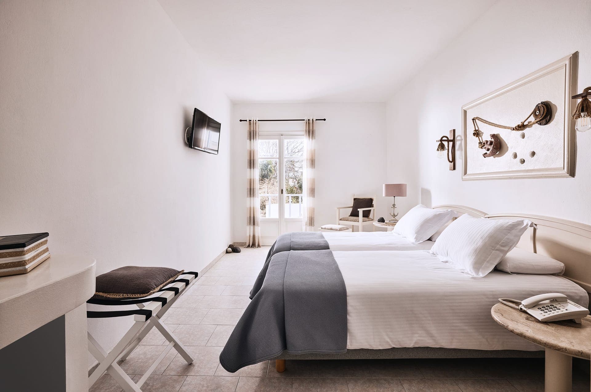room-types-CAPGIORG-COMF-0.jpg