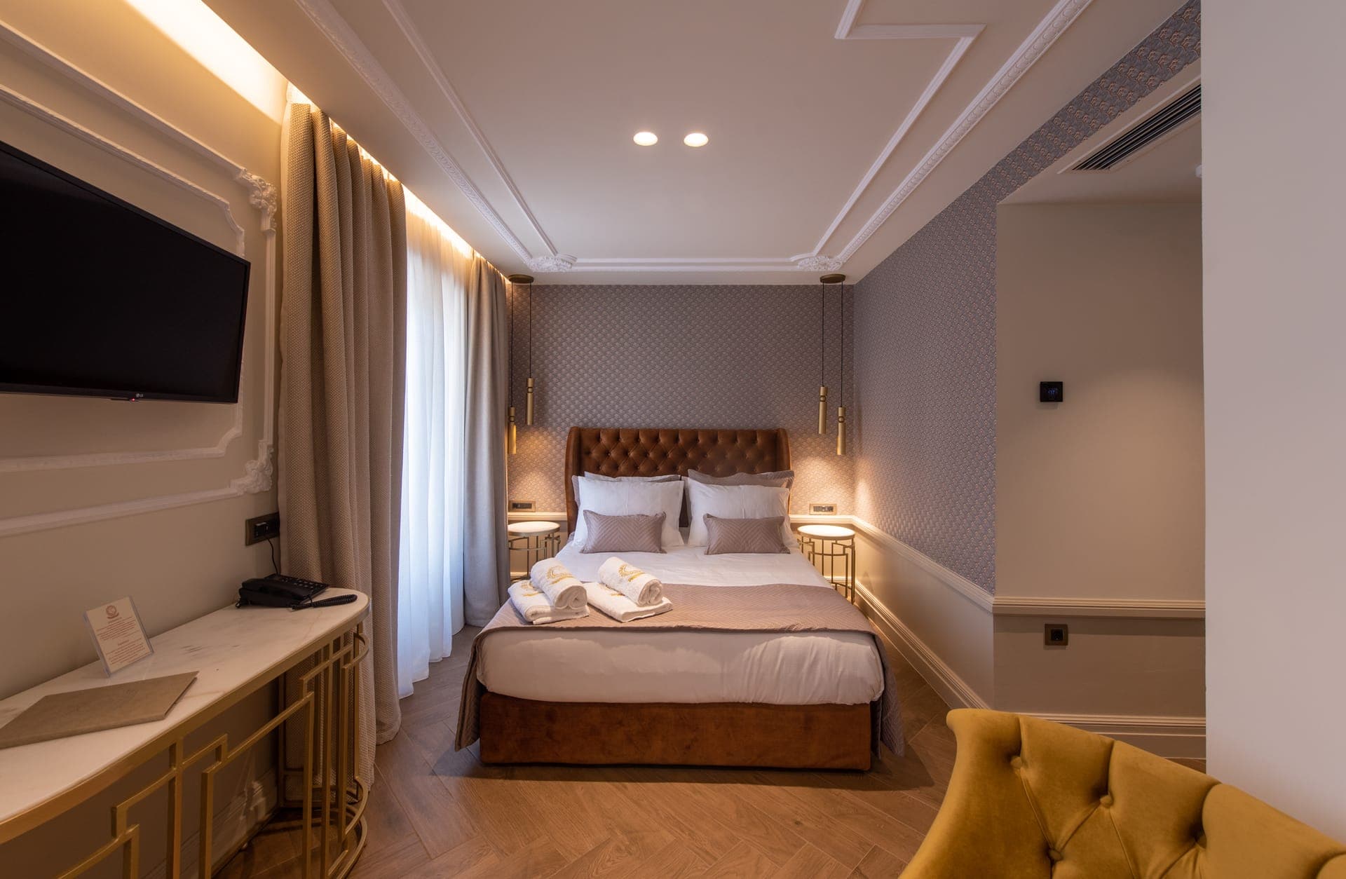 room-types-CAPOLAVORO-DBLSUI-0.jpg