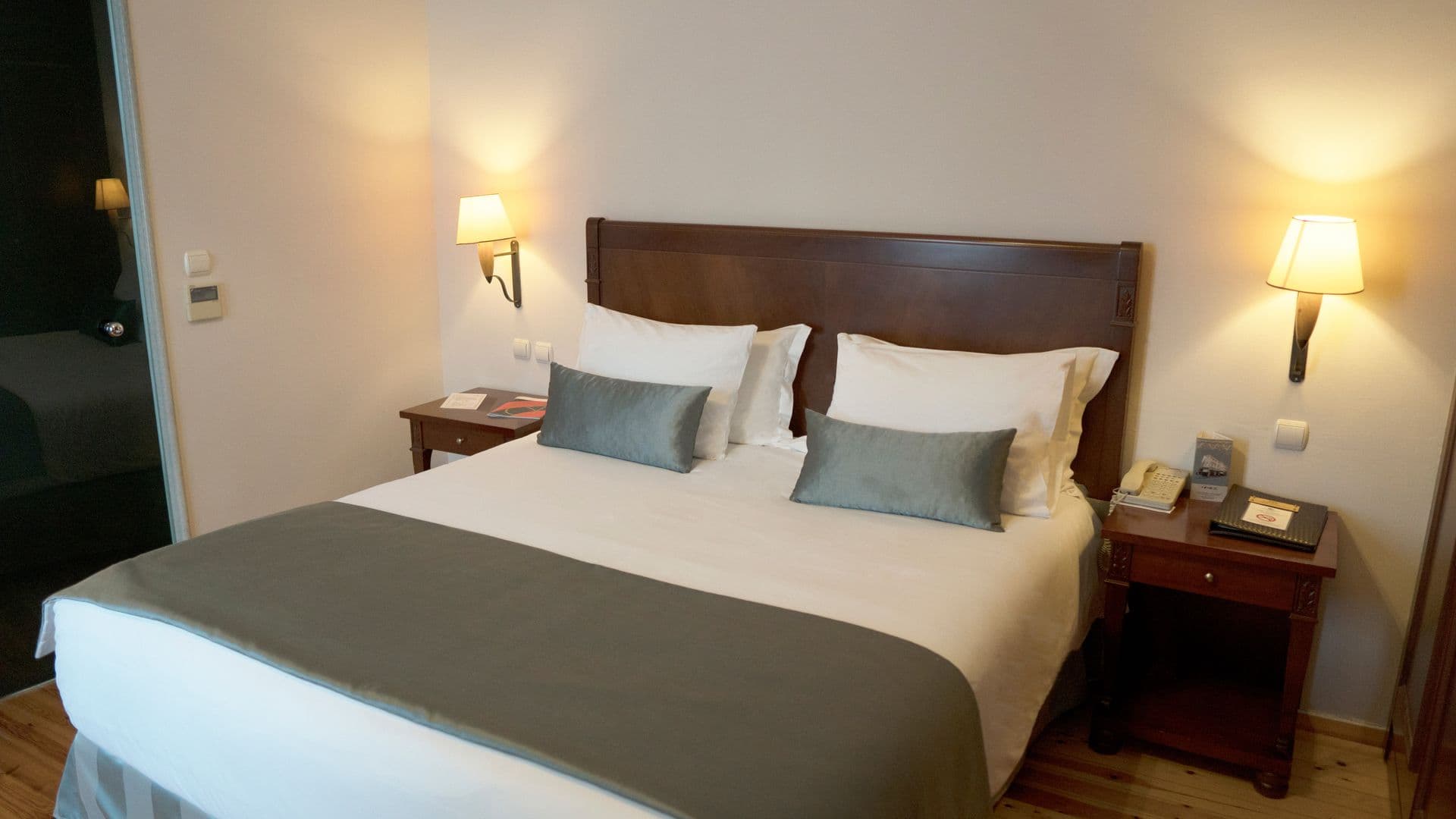 room-types-CAPSISB-SUI-0.jpg