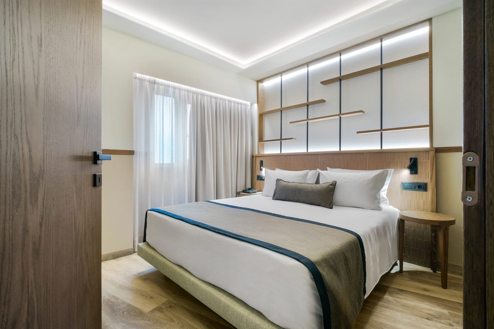 room-types-CAPSISHER-BUSSUI-0.jpg