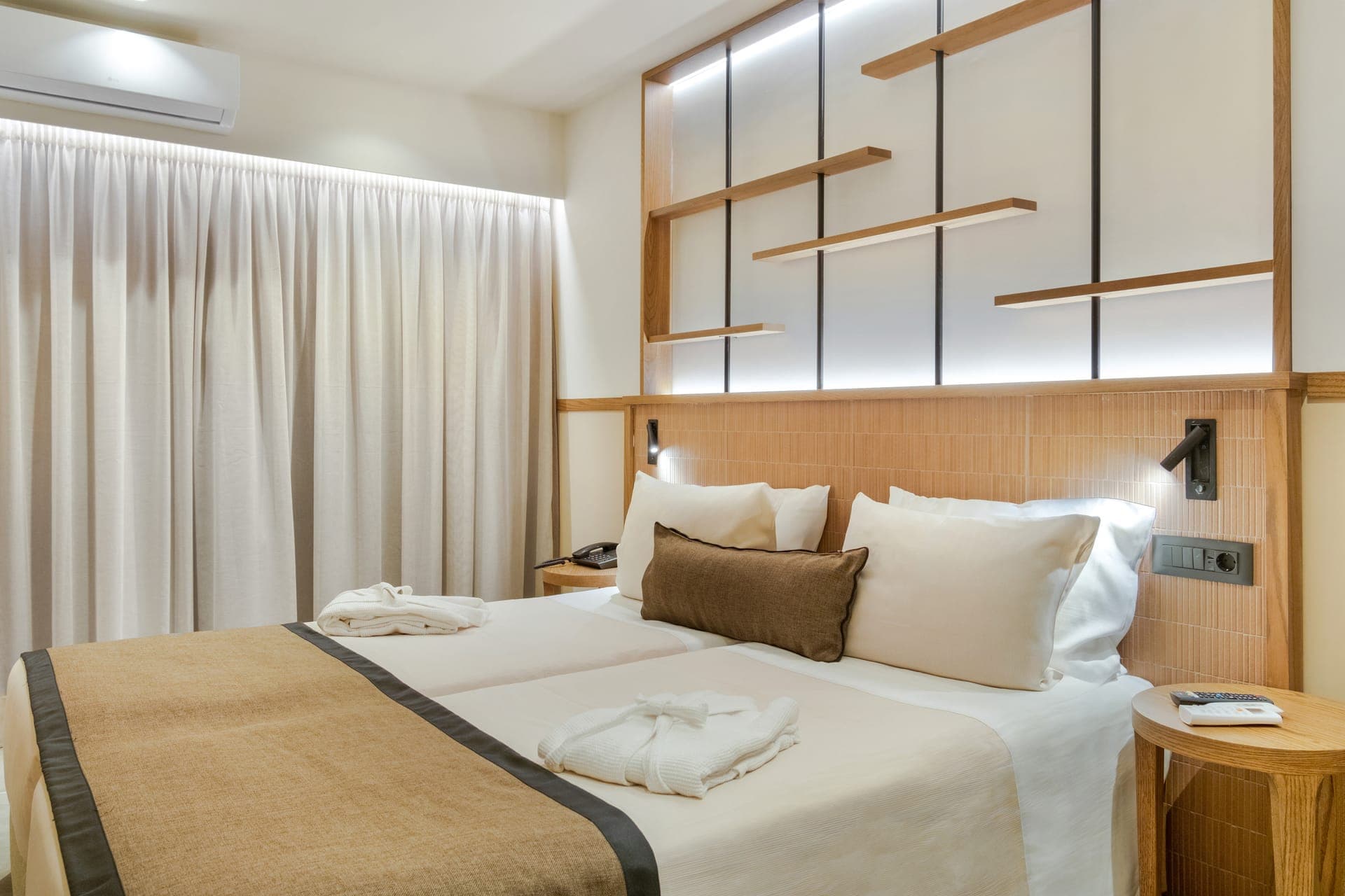 room-types-CAPSISHER-EXEC-0.jpg