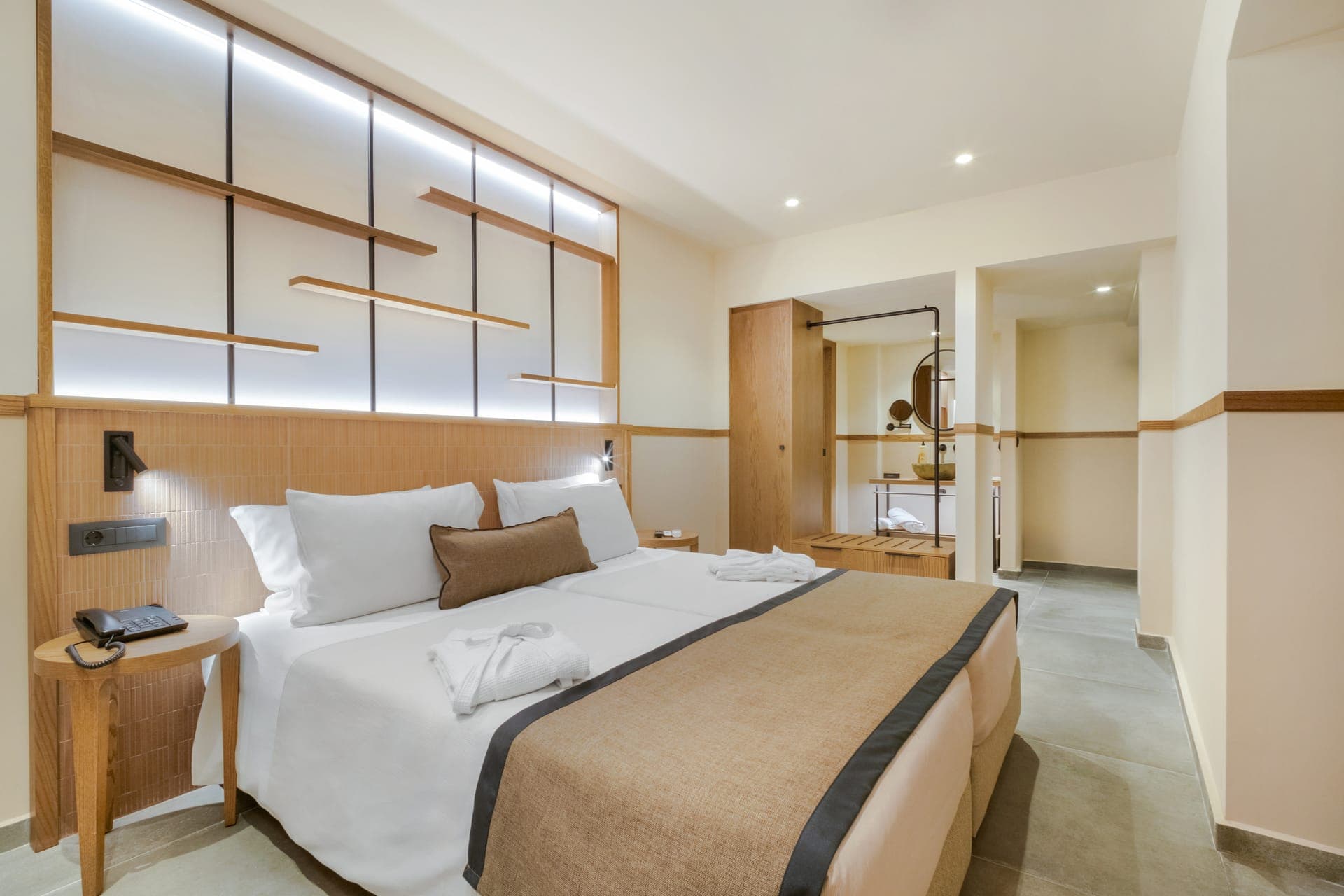 room-types-CAPSISHER-JS-0.jpg