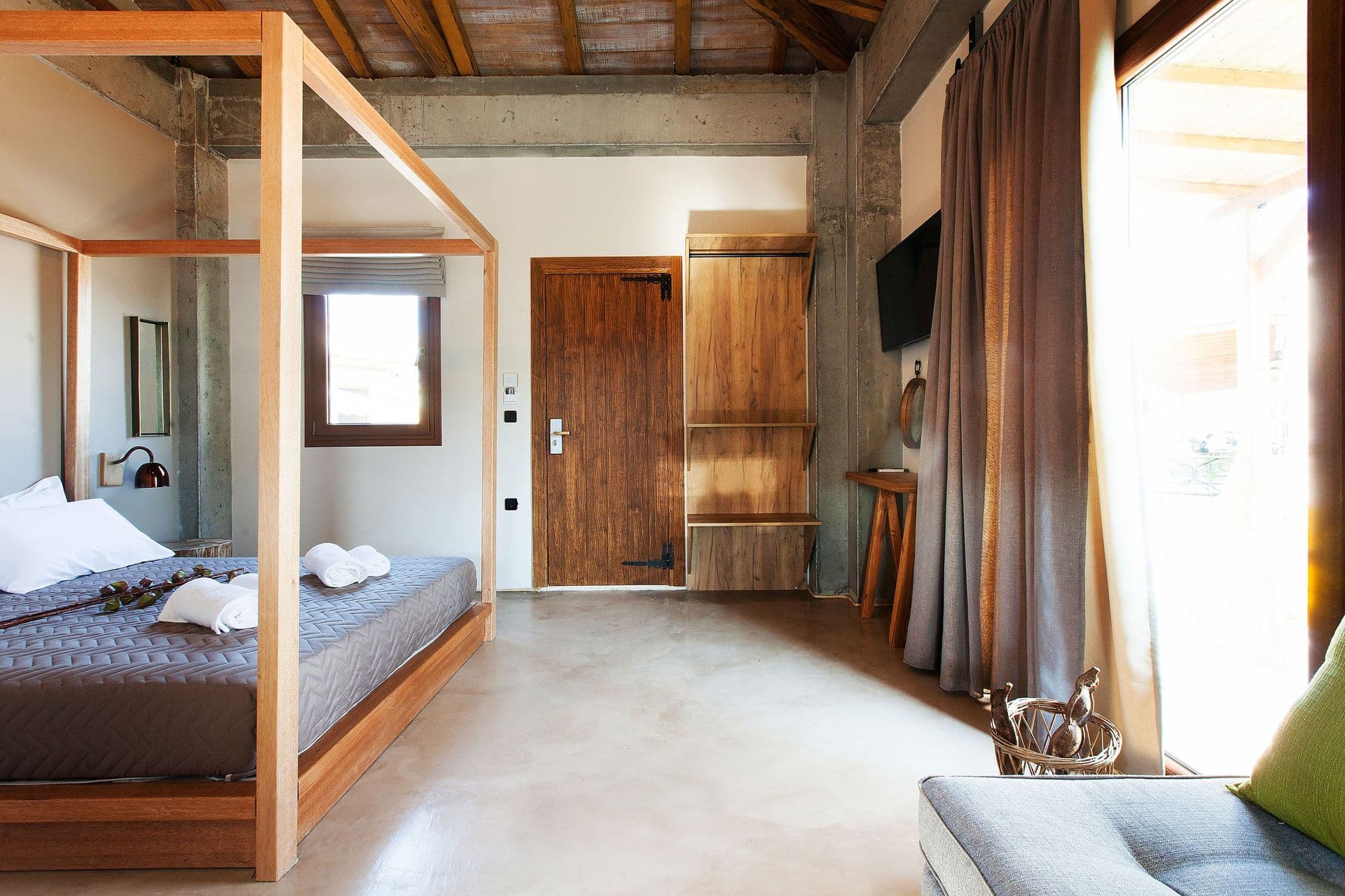 room-types-CASAAFYTOS-DEJUSU-0.jpg