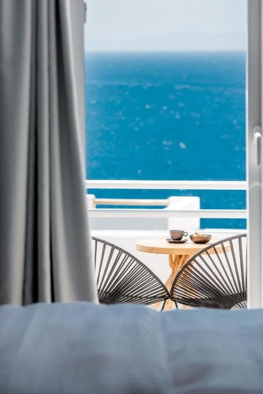 room-types-CASAANNA-DELUXE-0.jpg