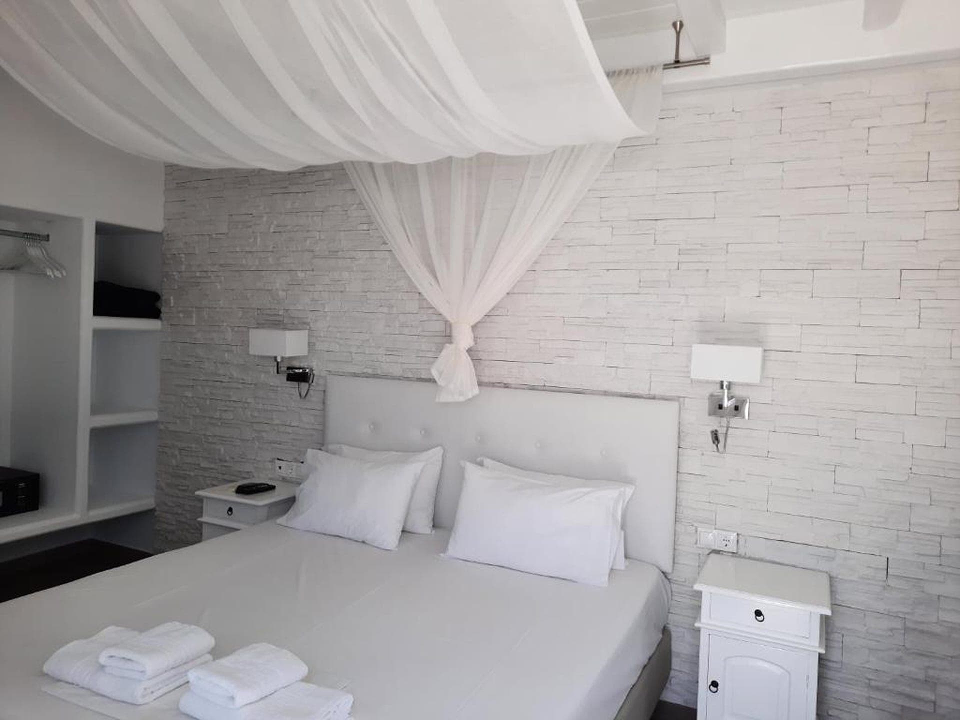 room-types-CASABIANCM-CLA-0.jpg
