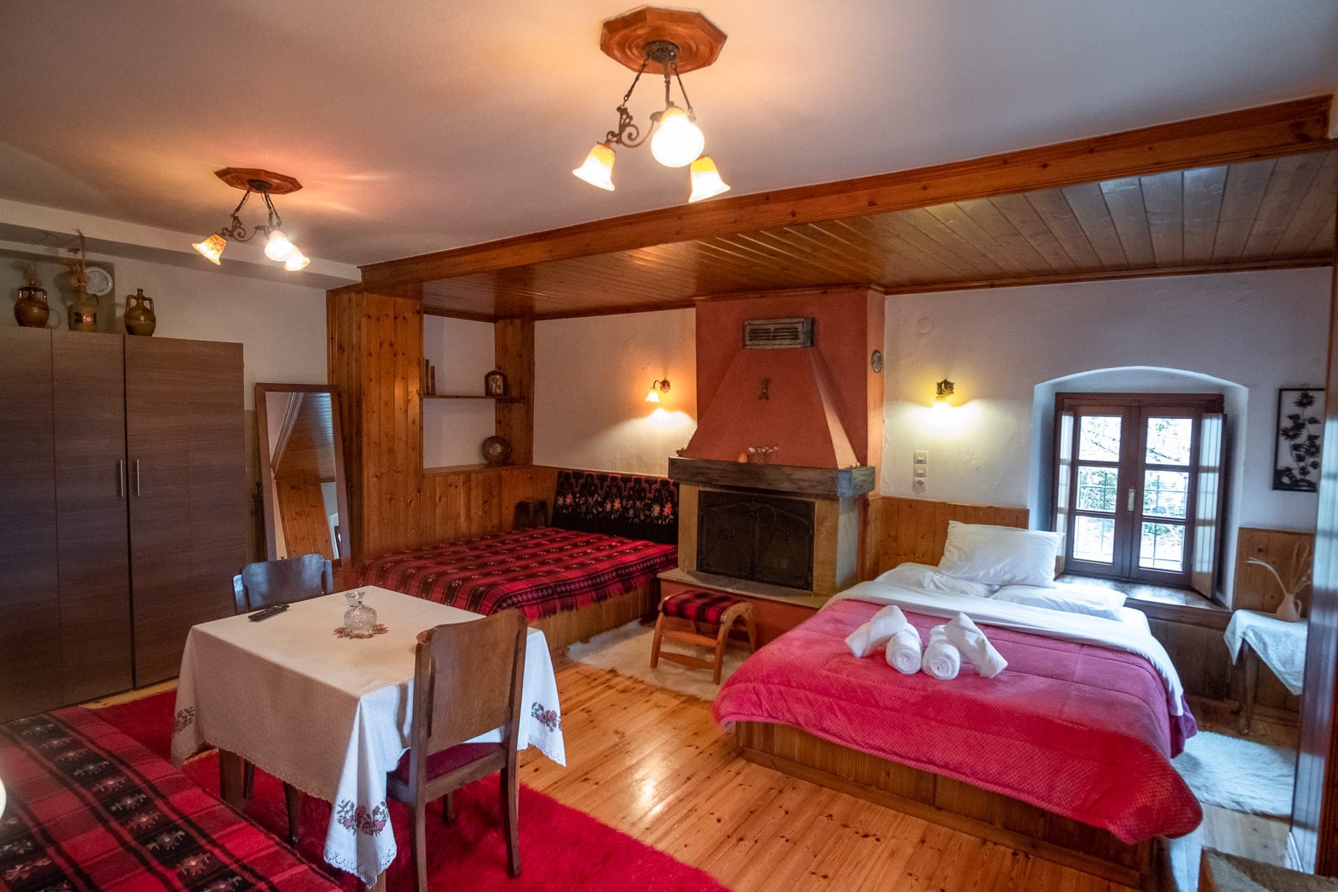 room-types-CASACALDA-STUDIO-0.jpg