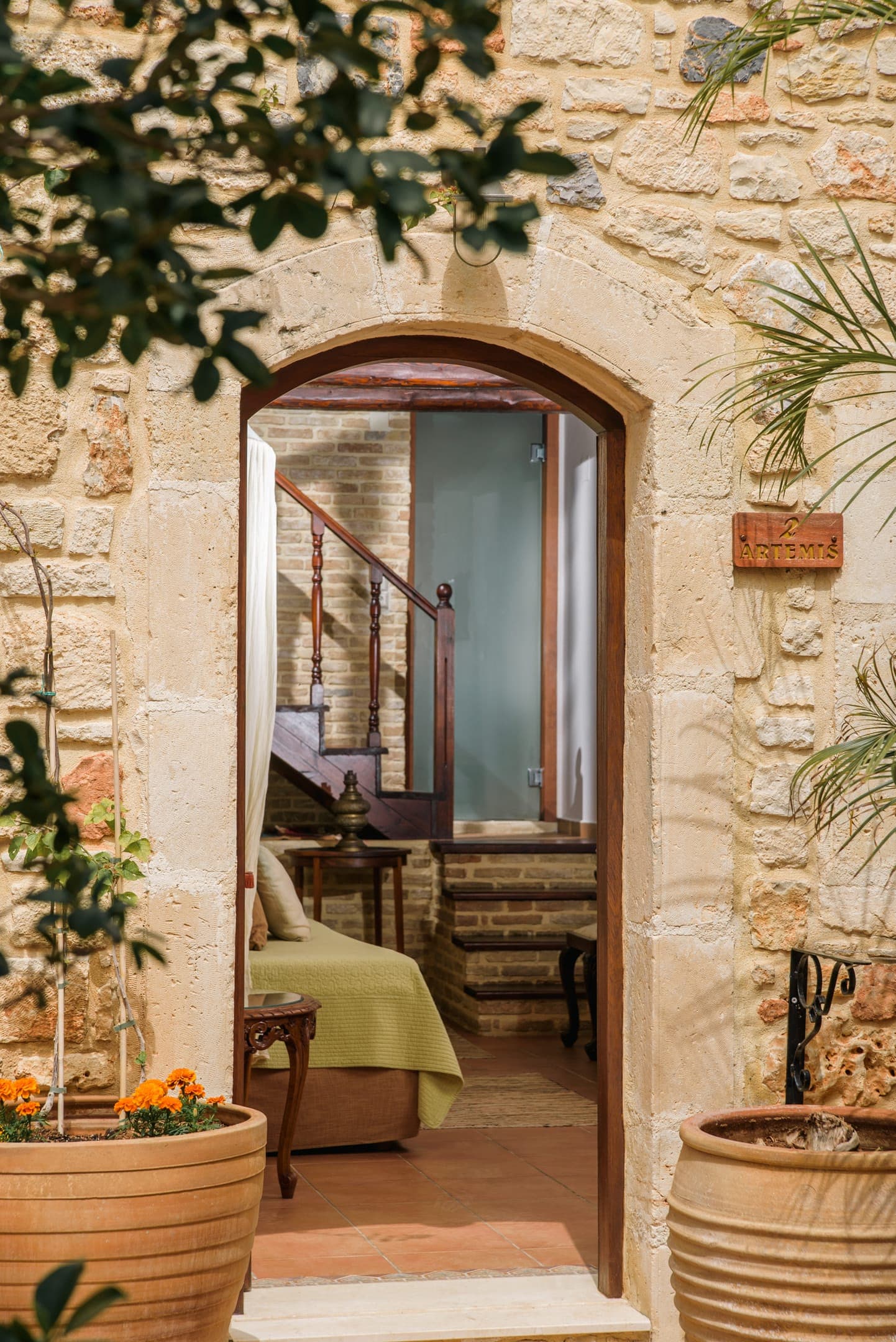 room-types-CASAVENETO-ARTEMI-0.jpg