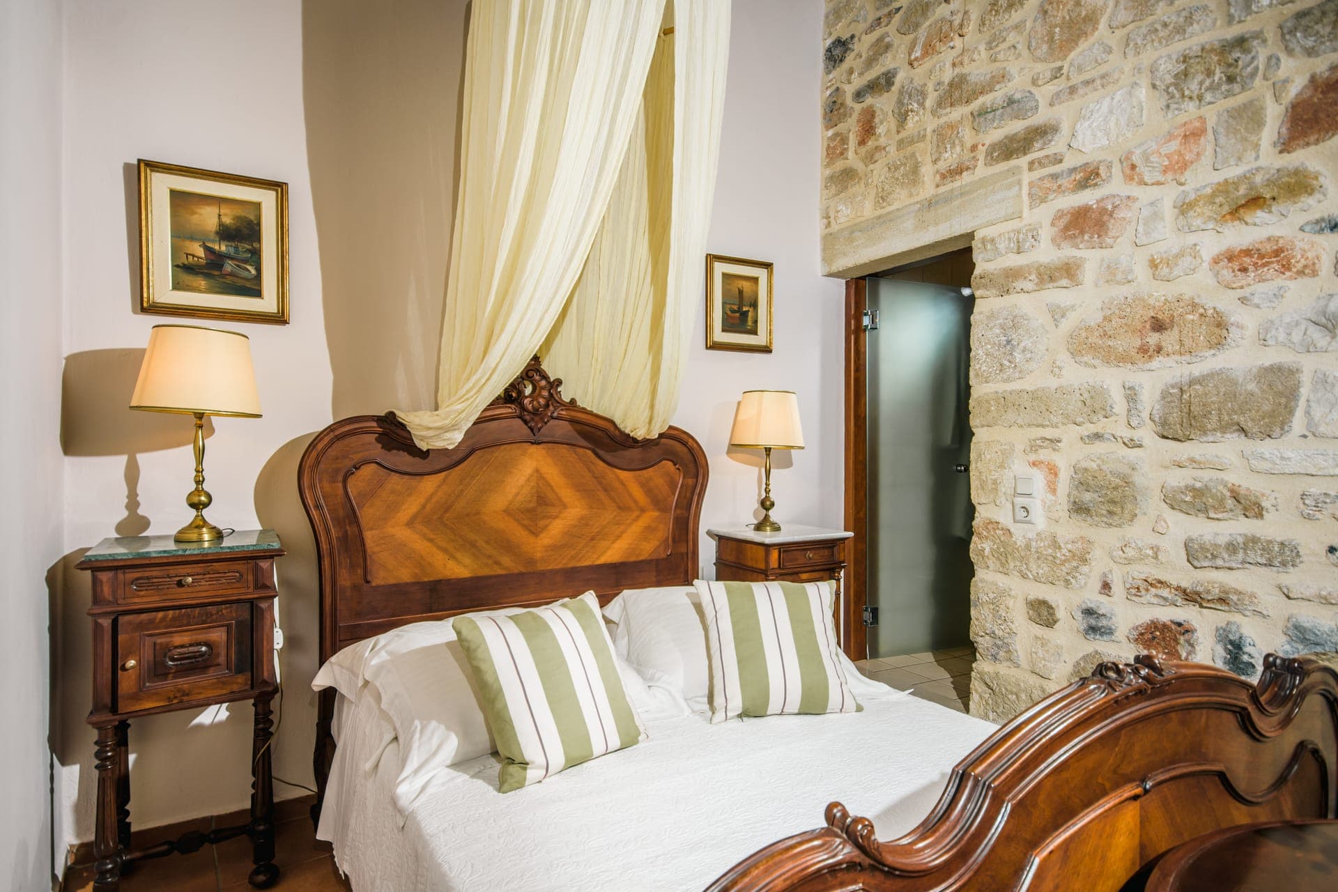 room-types-CASAVENETO-DBL-0.jpg