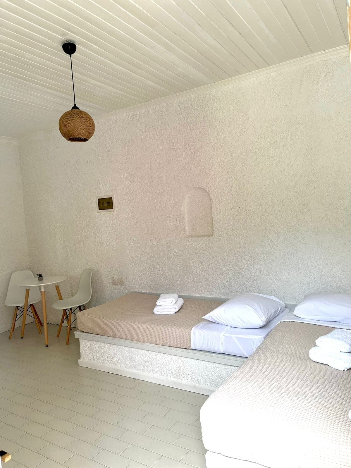 room-types-CASCADE-APTBNB-0.jpg