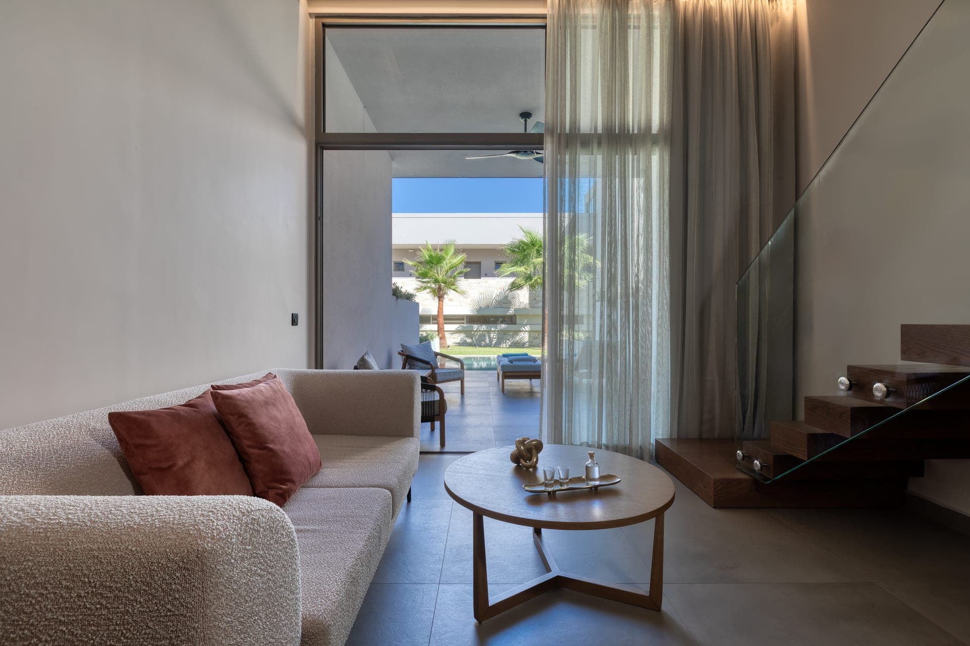 room-types-CASTELLOBS-ROUGE-0.jpg